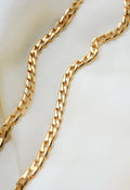 Stunning 18.25 Inches Italian Vintage Curb Chain Faceted 18K Gold