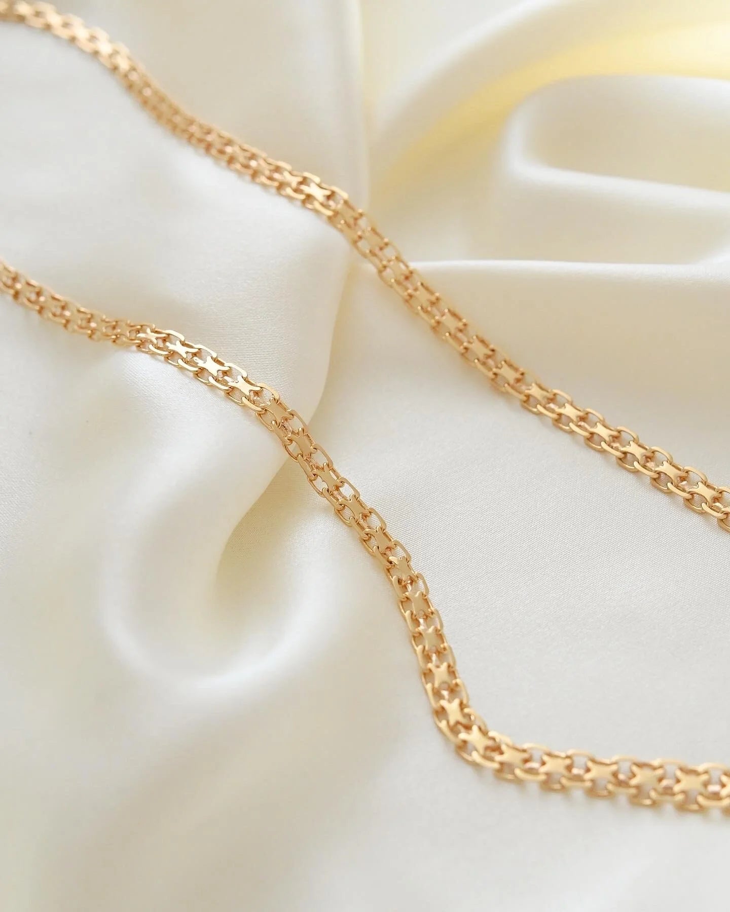 Glowing Beautiful Star Link Necklace by BE Franzen 18K Gold 1961