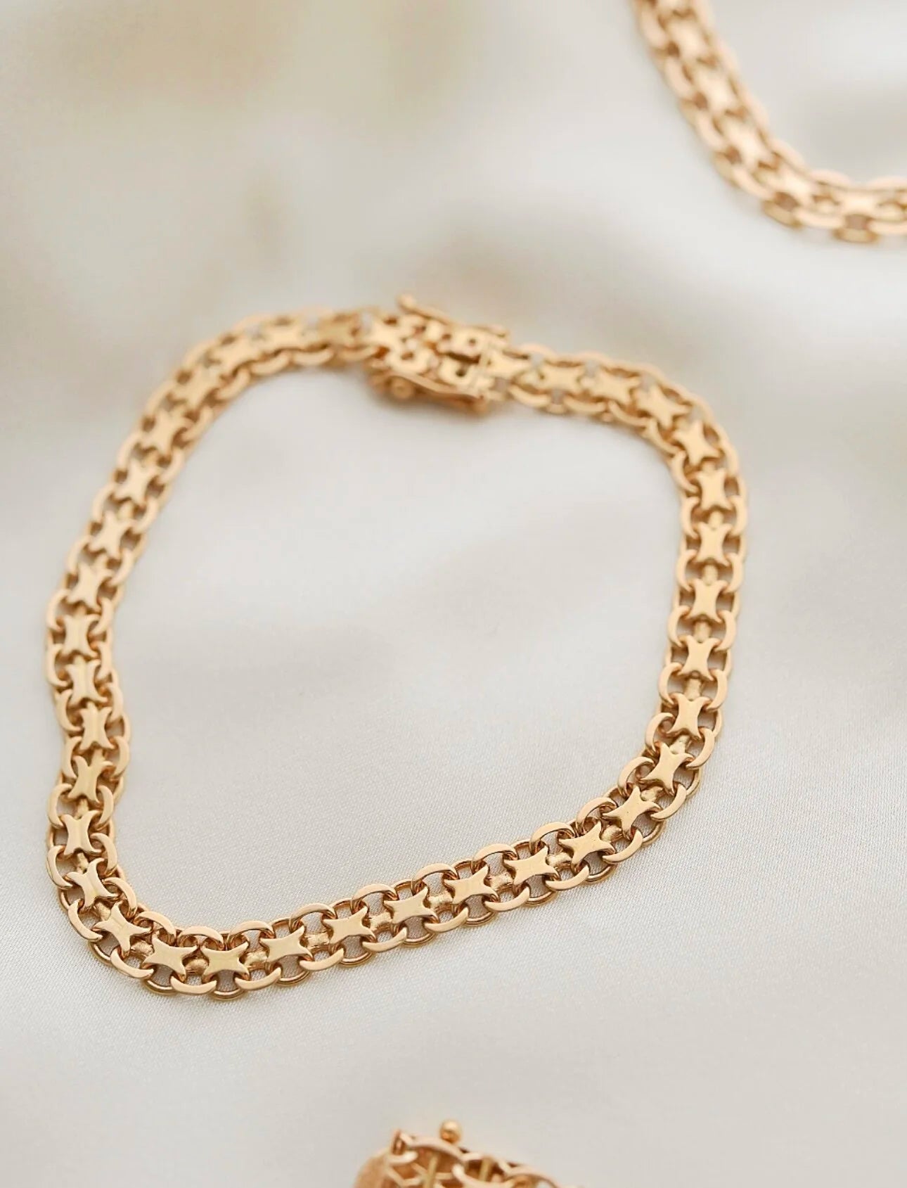 The Best Swedish Mid Century Bracelets 18K Gold 1965-1989