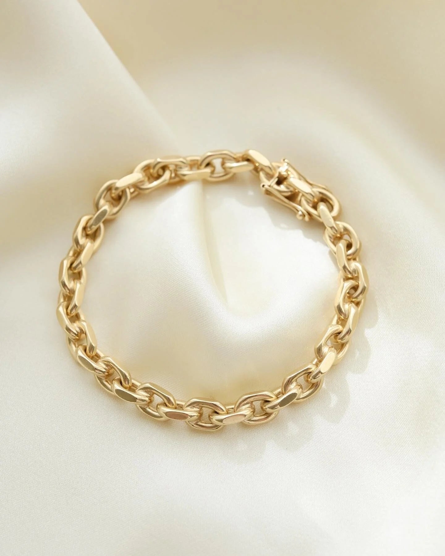 Classic Chunky Monkey Vintage Anchor Bracelet 14K Gold