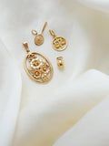 Exquisite Old Repousse Garden Pendant 18K Gold 1900s