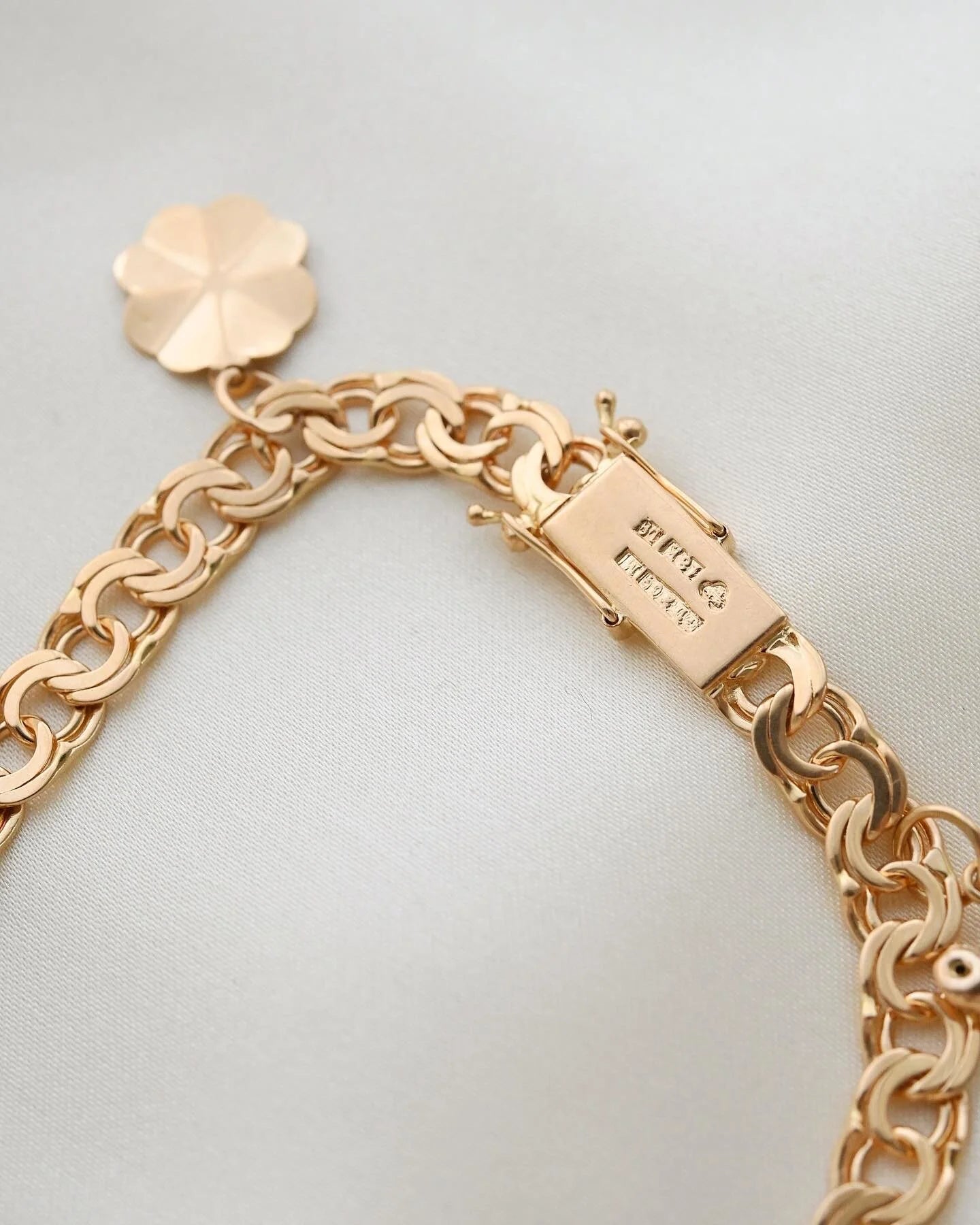 Unique Good Luck and Protection Charm Bracelet 18K Gold 1961