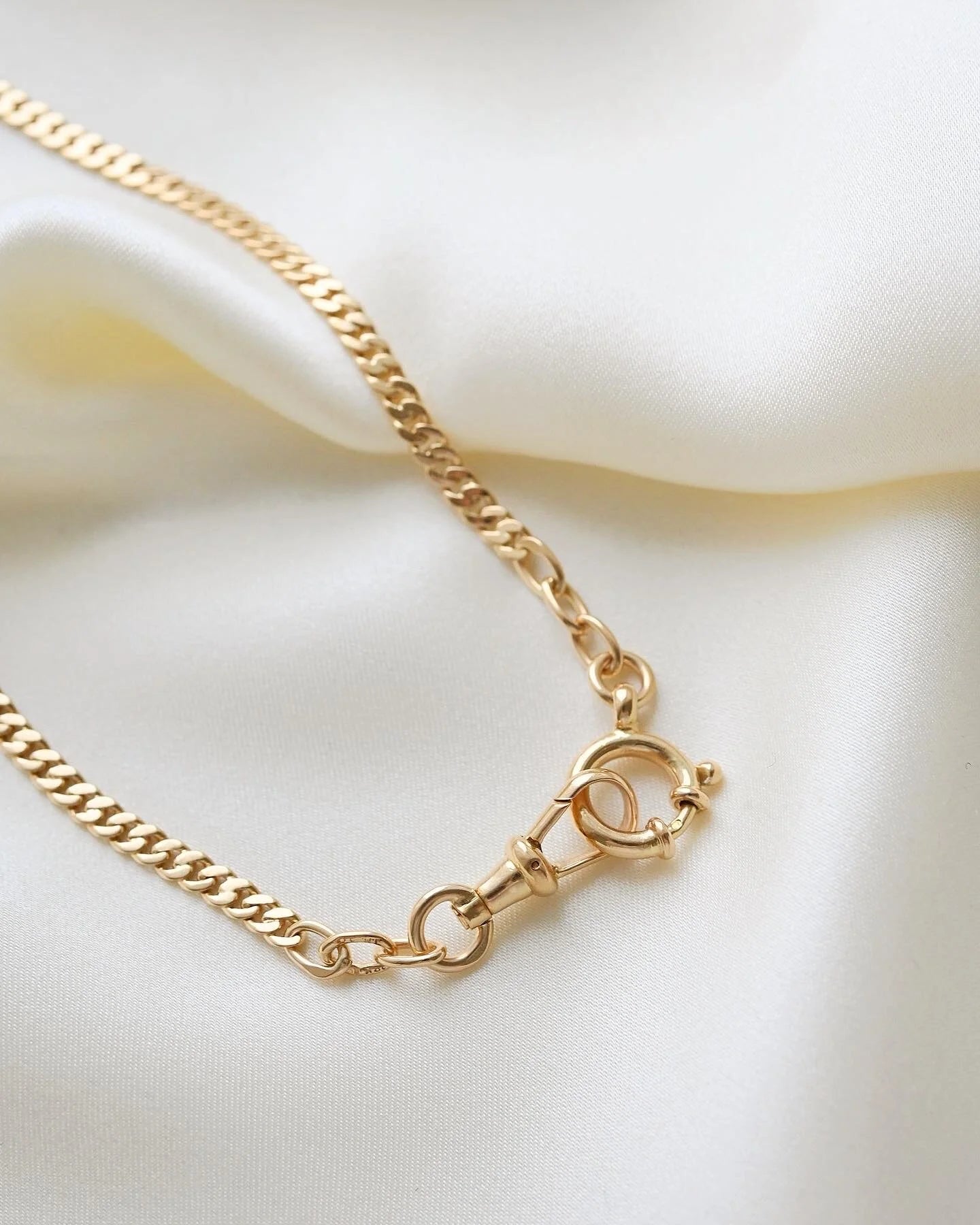 16.25 Inches Antique Watch Chain 18K Gold
