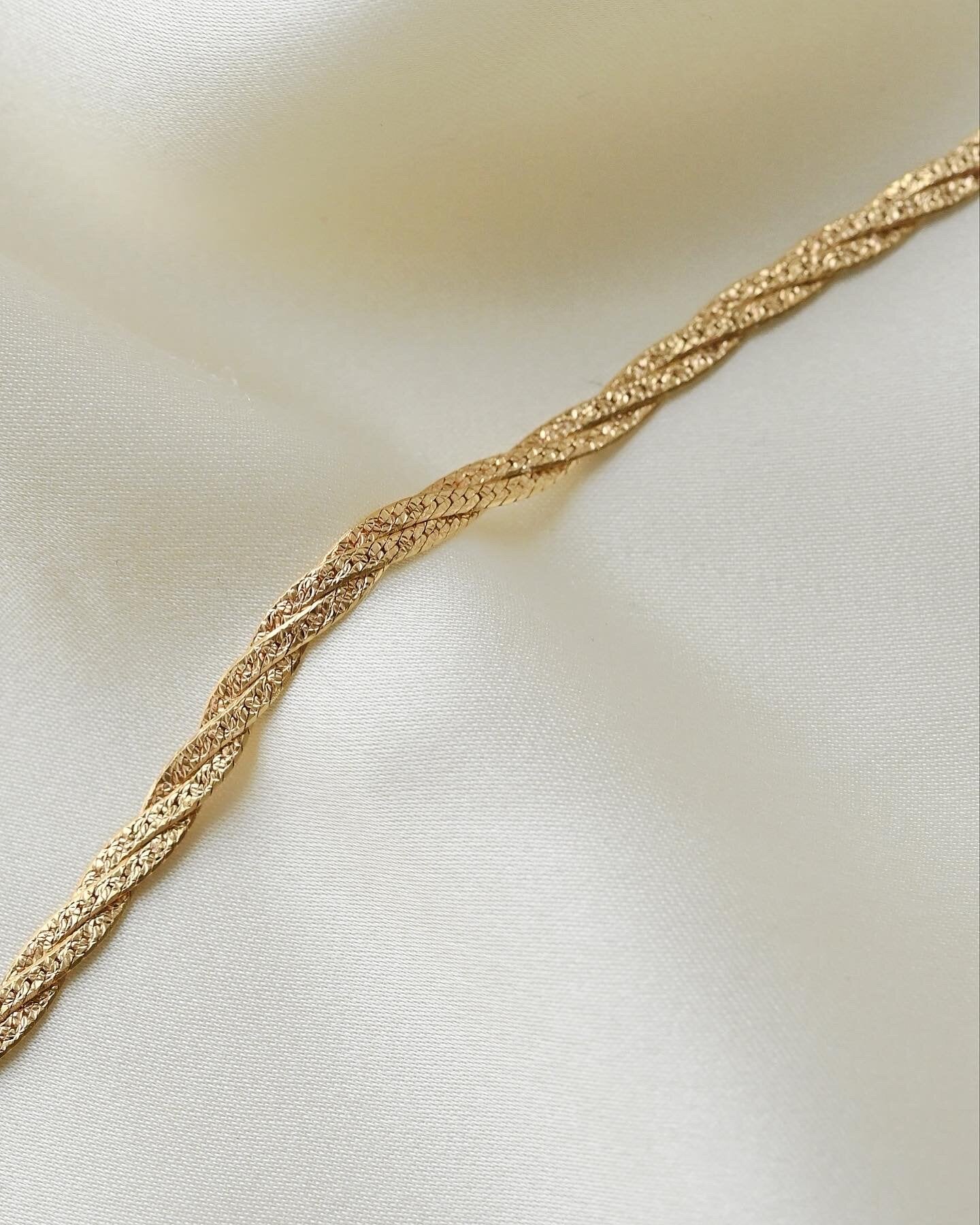 Beautiful Two Sided Special Braided Herringbone Necklace 18K Gold
