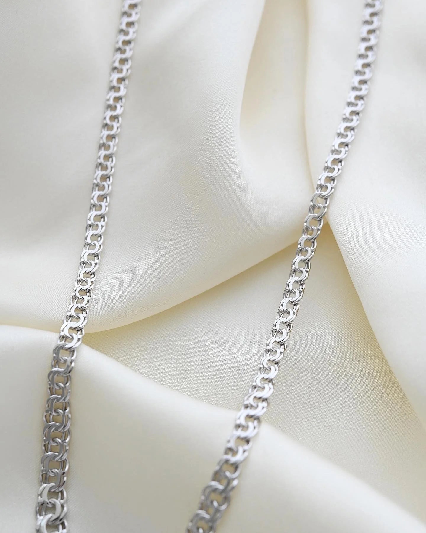 Rare White Gold Bismarck Necklace 14K White Gold 1960