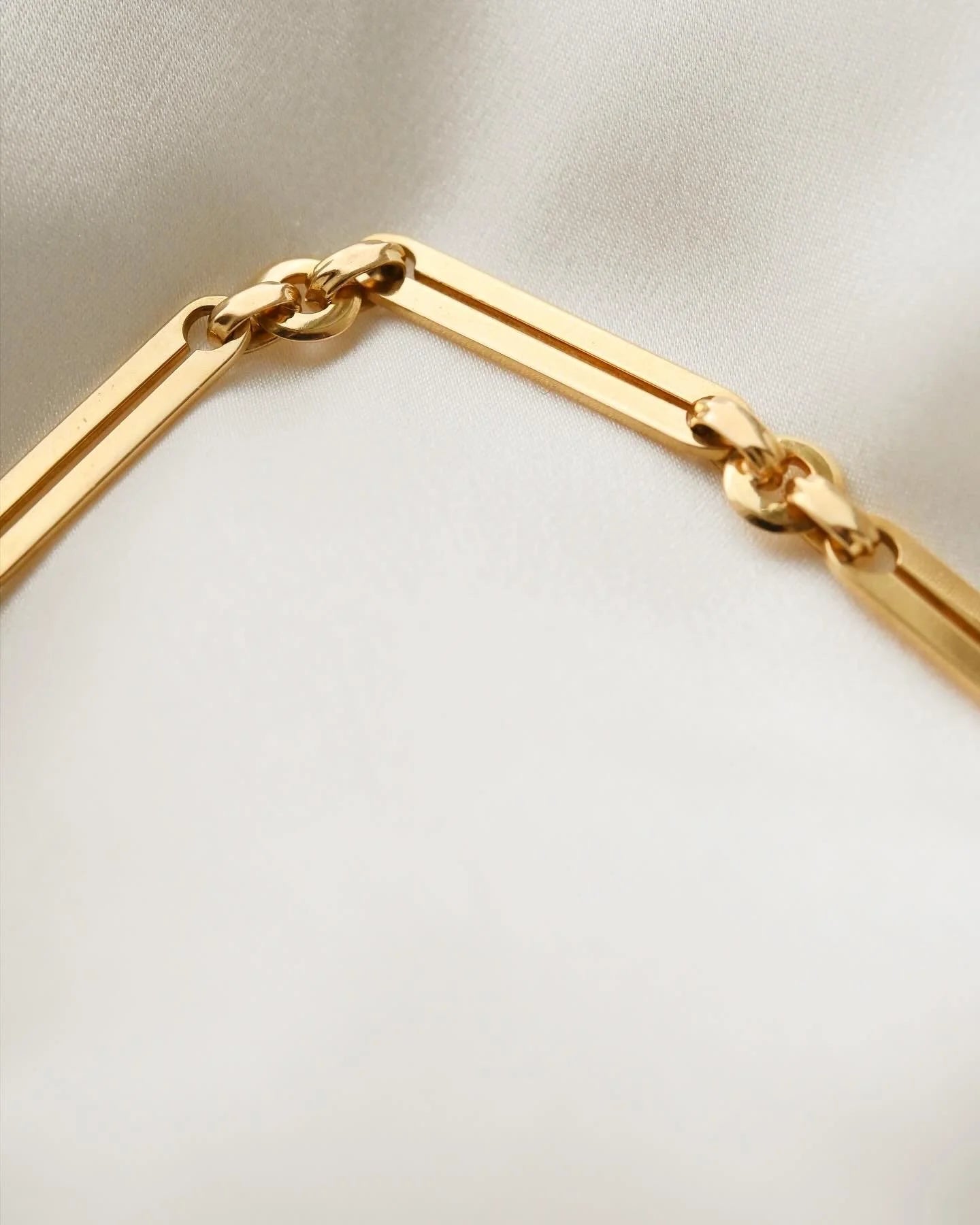 Dreamy 16 Grams Antique Watch Chain Fully Marked 18K Gold 1928