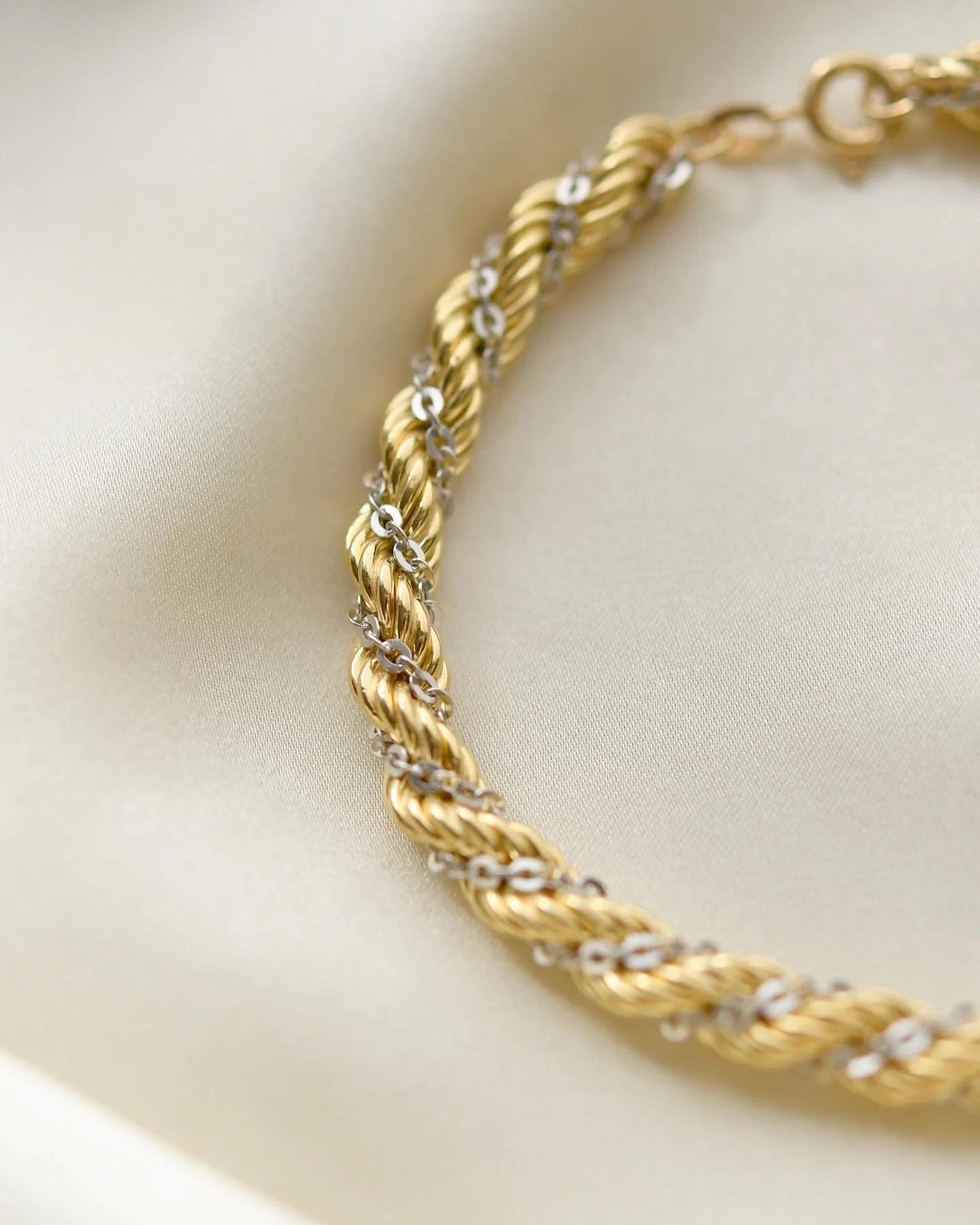 Twisted Two Tone Italian Vintage Bracelet 18K Gold 1970s