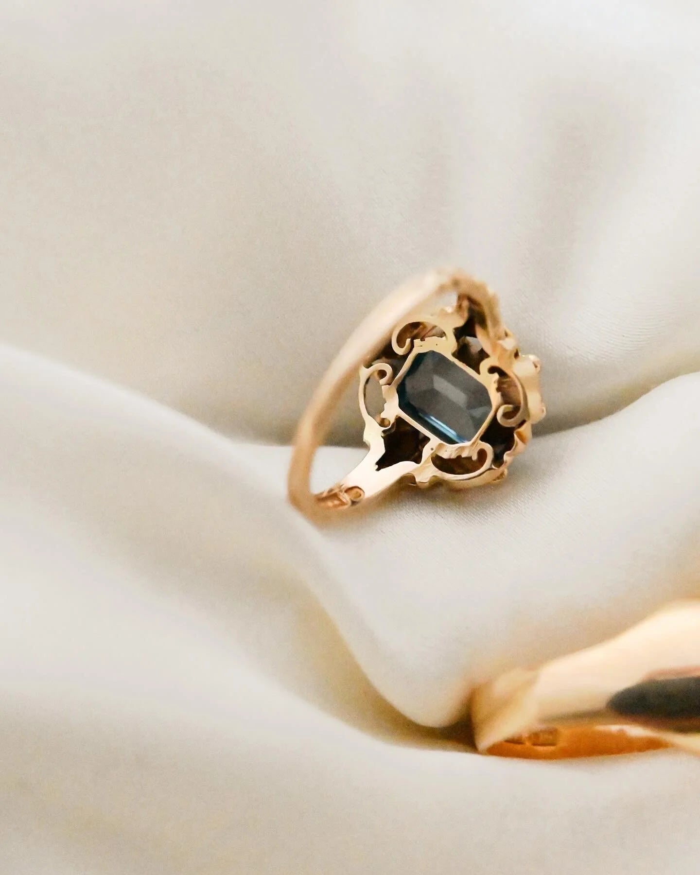 Pick Your Dream Ring 💙🤍💛 Swedish Vintage Rings 18K Gold Mid 1900s