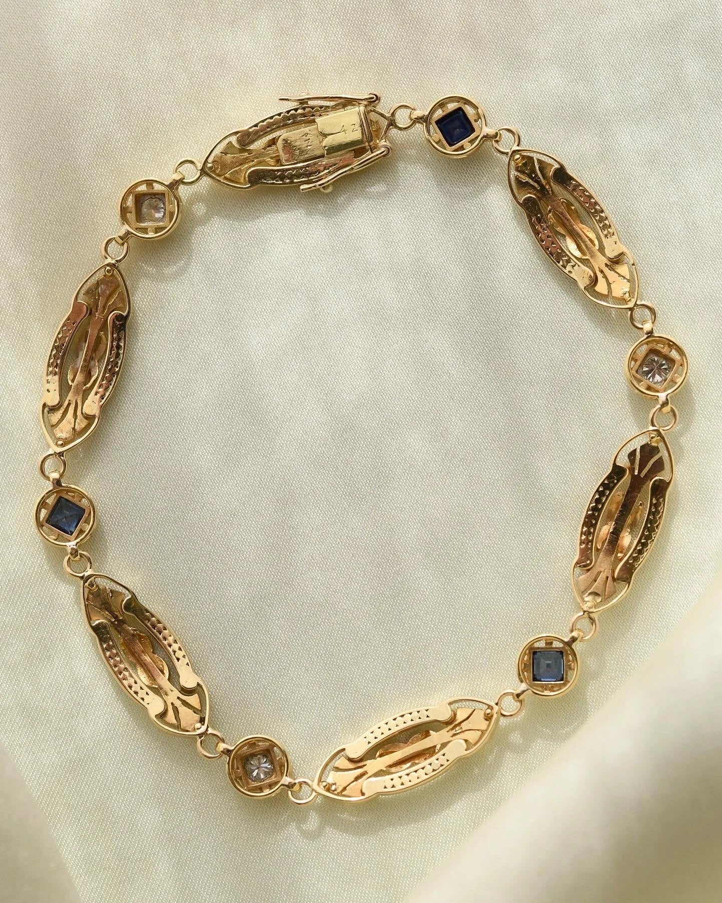 Sublime French Art Deco Sapphire Diamond Bracelet 18K Gold
