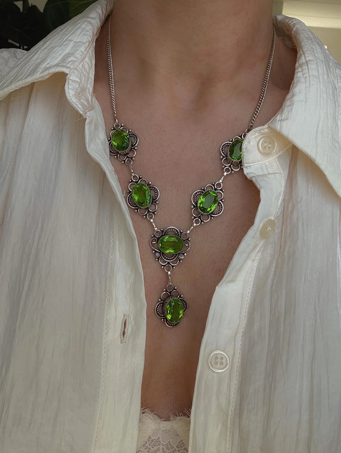 Showstopping Old Green Stone Necklace Silver 1940s