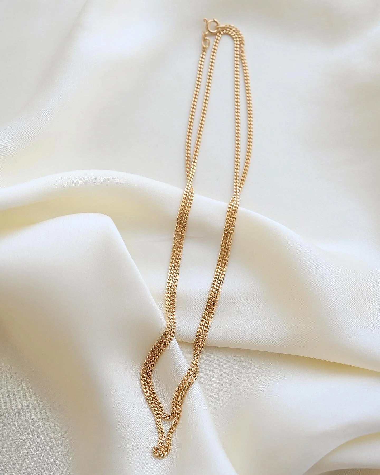 Long Wrap Around Once or Twice 27.4 Inches Faceted Italian Curb Link Necklace 18K Gold