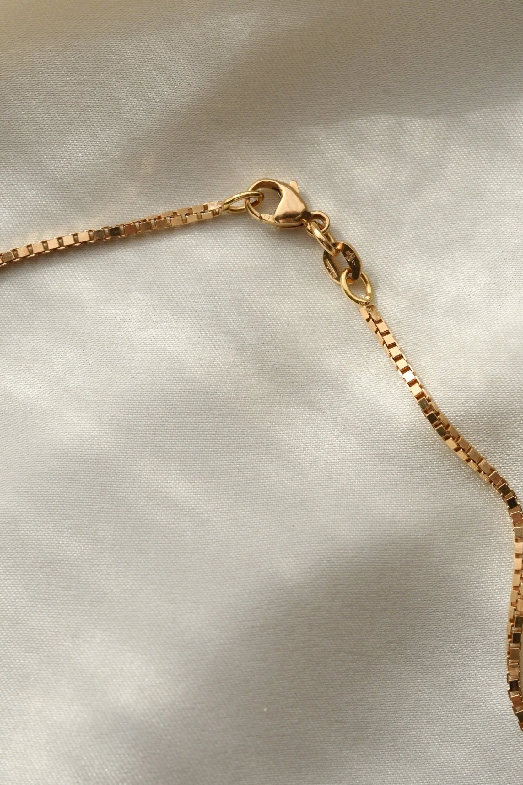 Classic Italian Rose Gold Box Link Chain 18K Gold