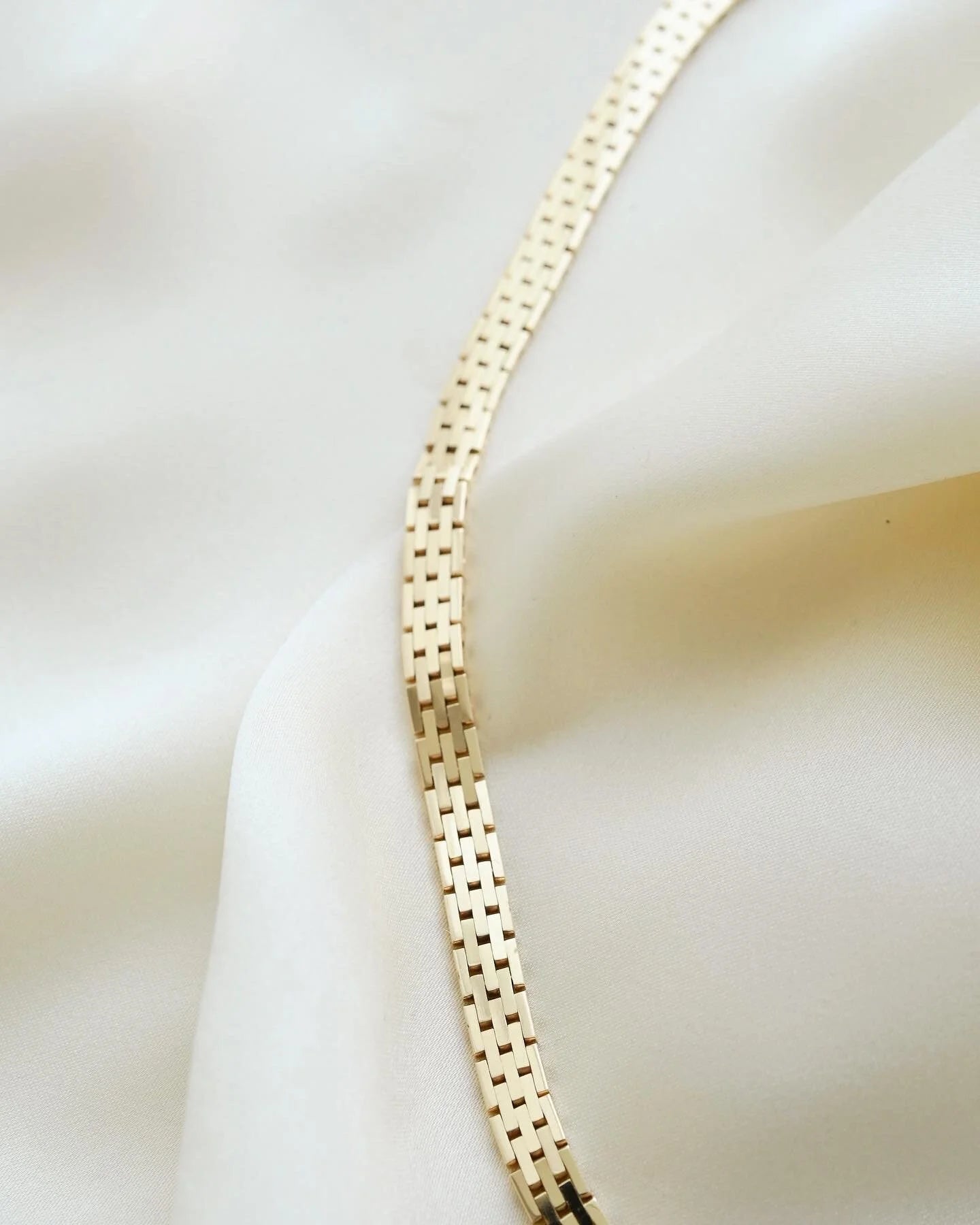 Stunning Rare Longer Brick Link Necklace 14K Gold 1960s