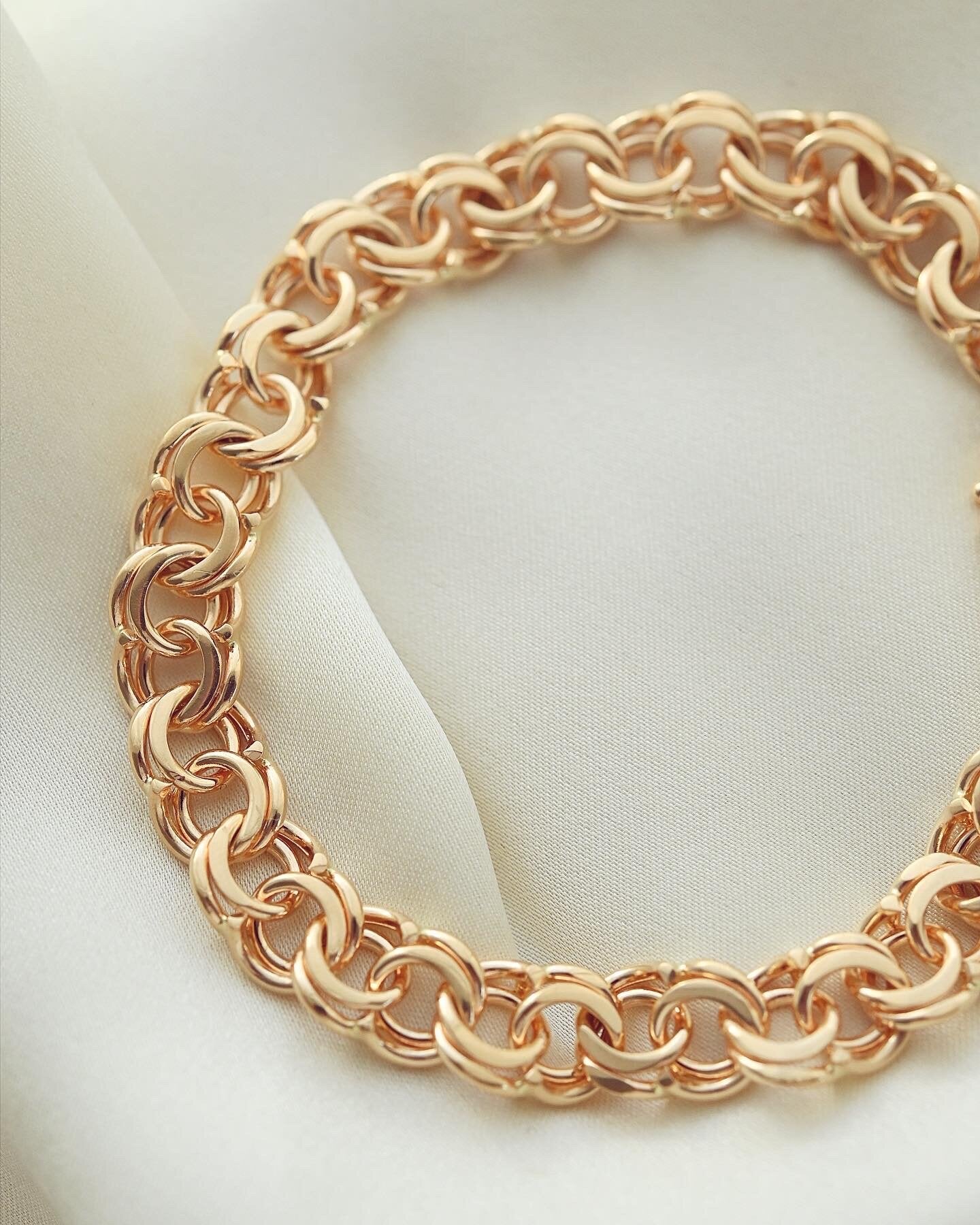 Sublime Swedish Rose Gold Bracelet 18K 1964