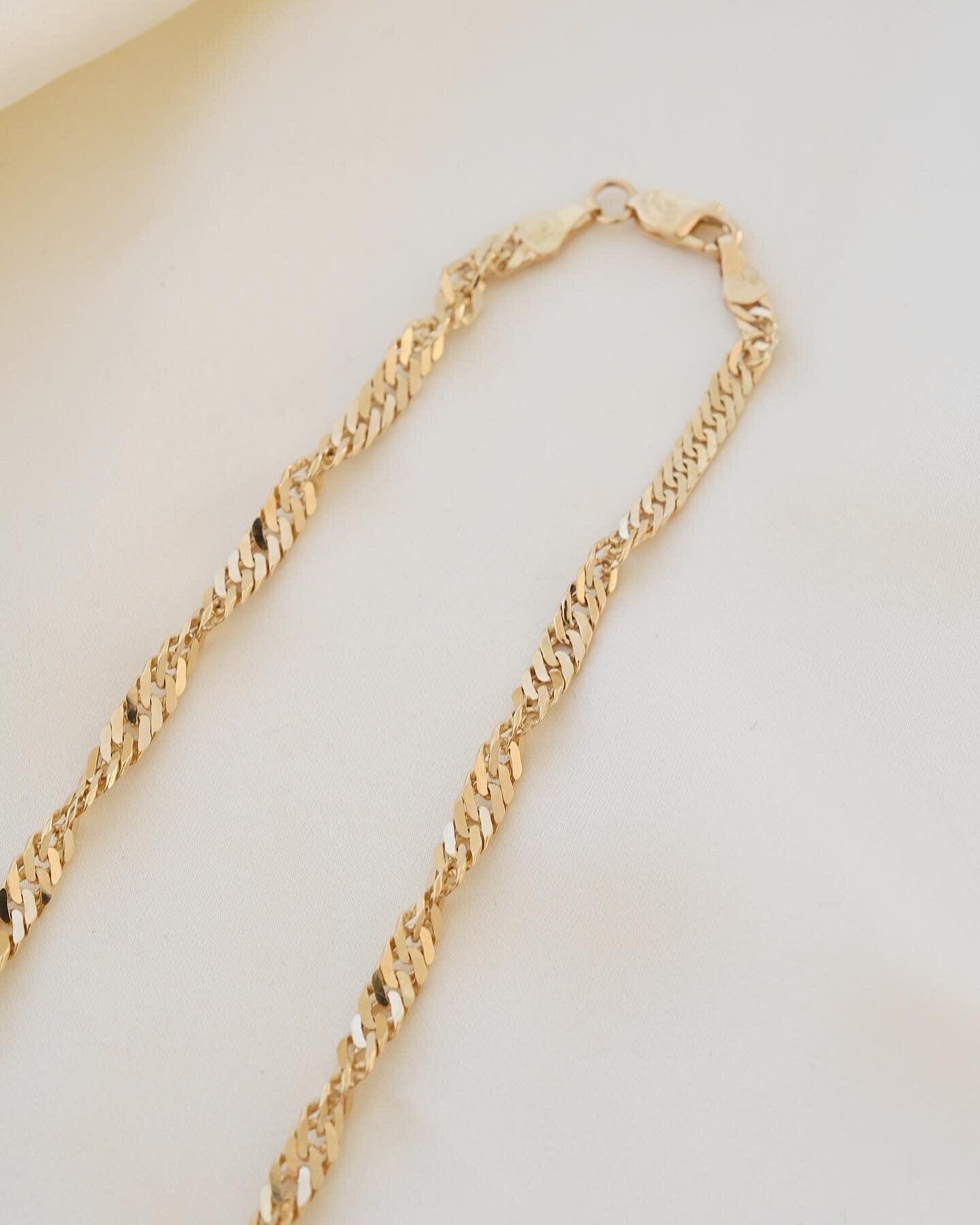 BIG Twisted Curb Link Chain 14K Gold 1980s