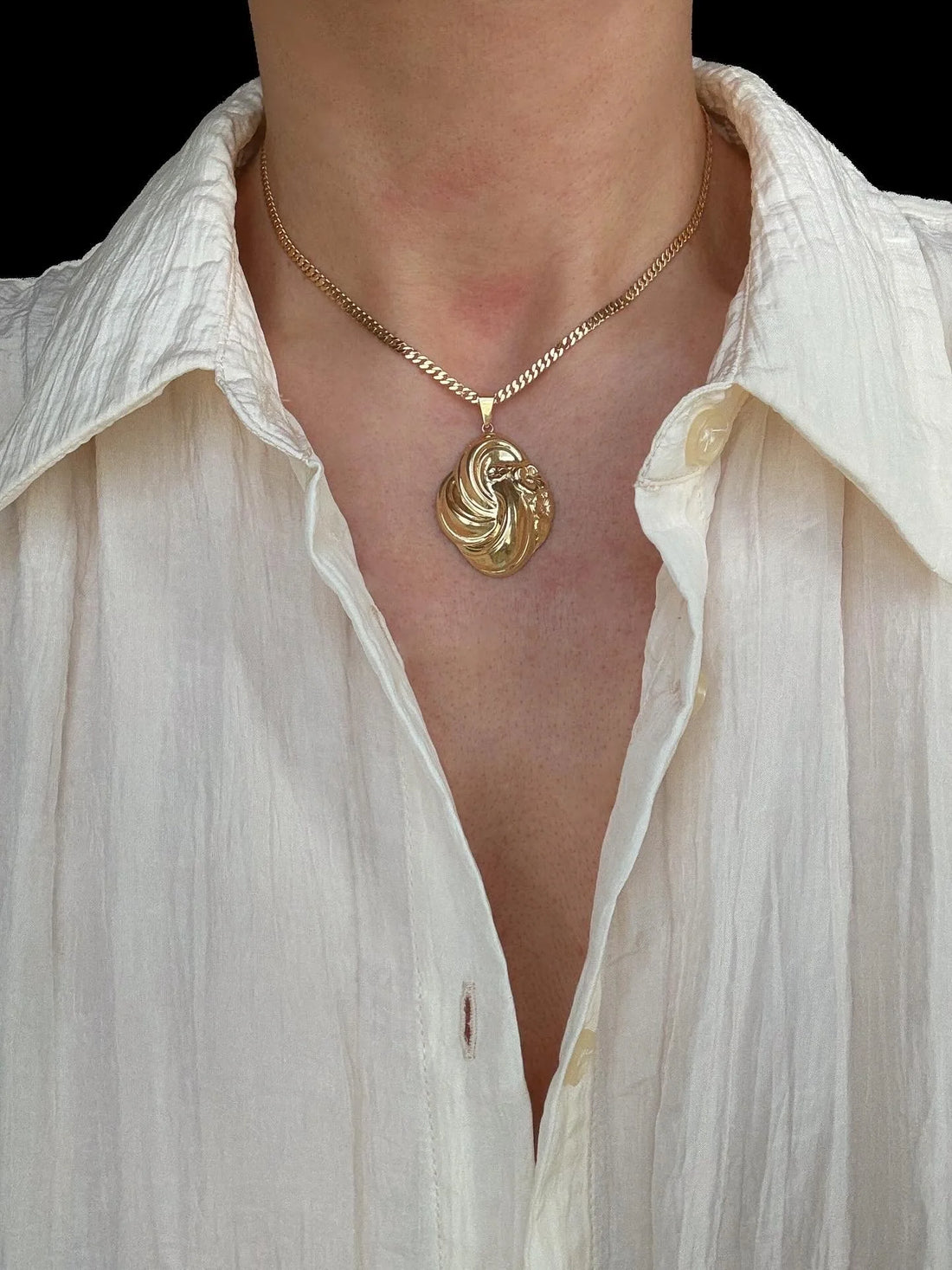 Swirls of Joy Handmade One of A Kind Pendant Vintage 1960s 18K Gold