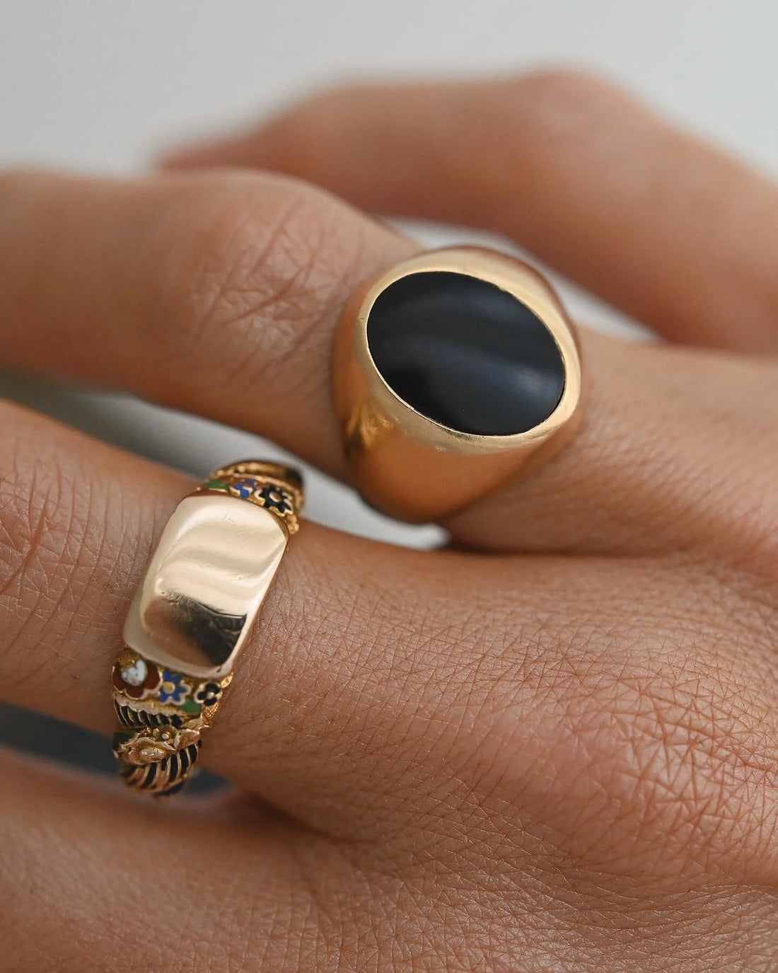 Black Onyx Ring 18K Gold 1962