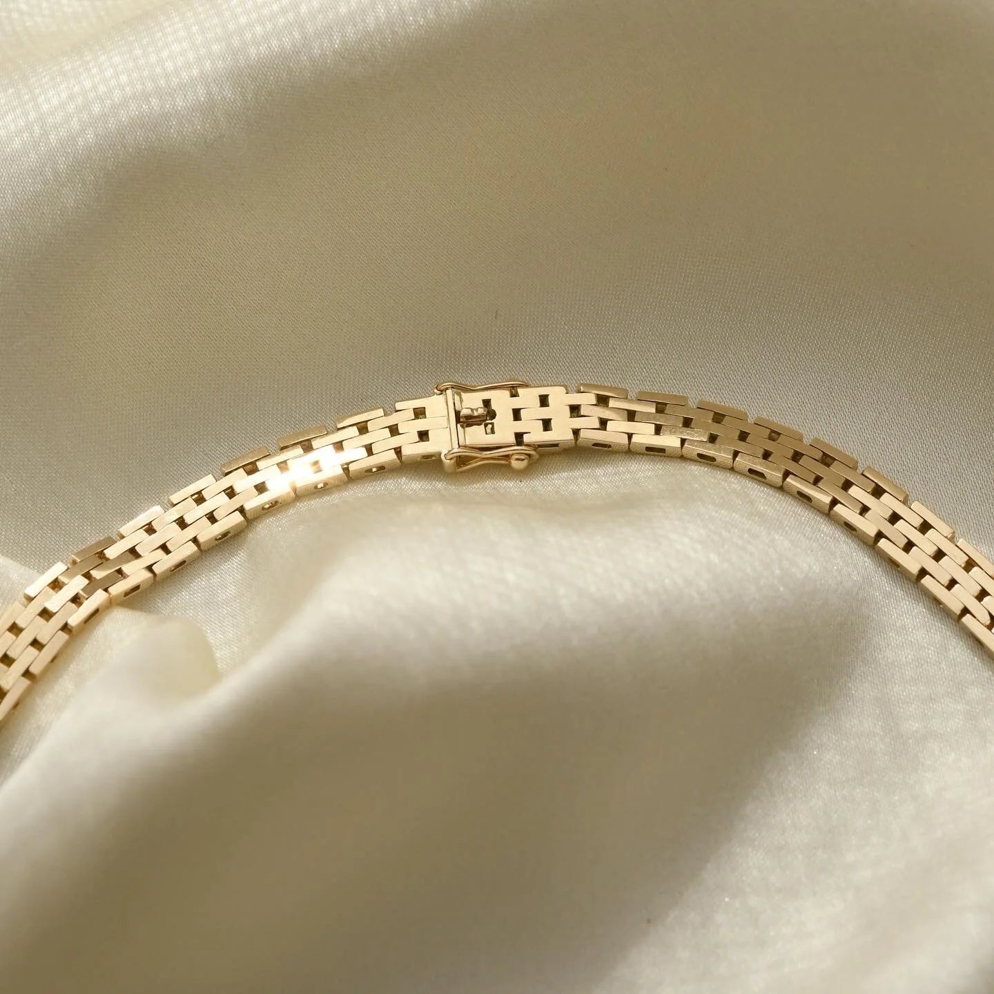 Gorgeous Sexy Brick Link Chain 29.5 Grams 14K Solid Gold