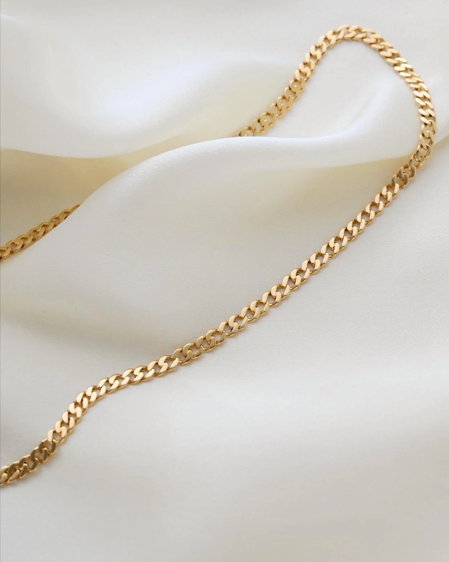 Rare 17 Inches Antique Watch Chain w Dog Clip 18K Gold 1934
