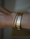 Engraved Luxe Vintage Bangle 18K Gold Sweden 1978