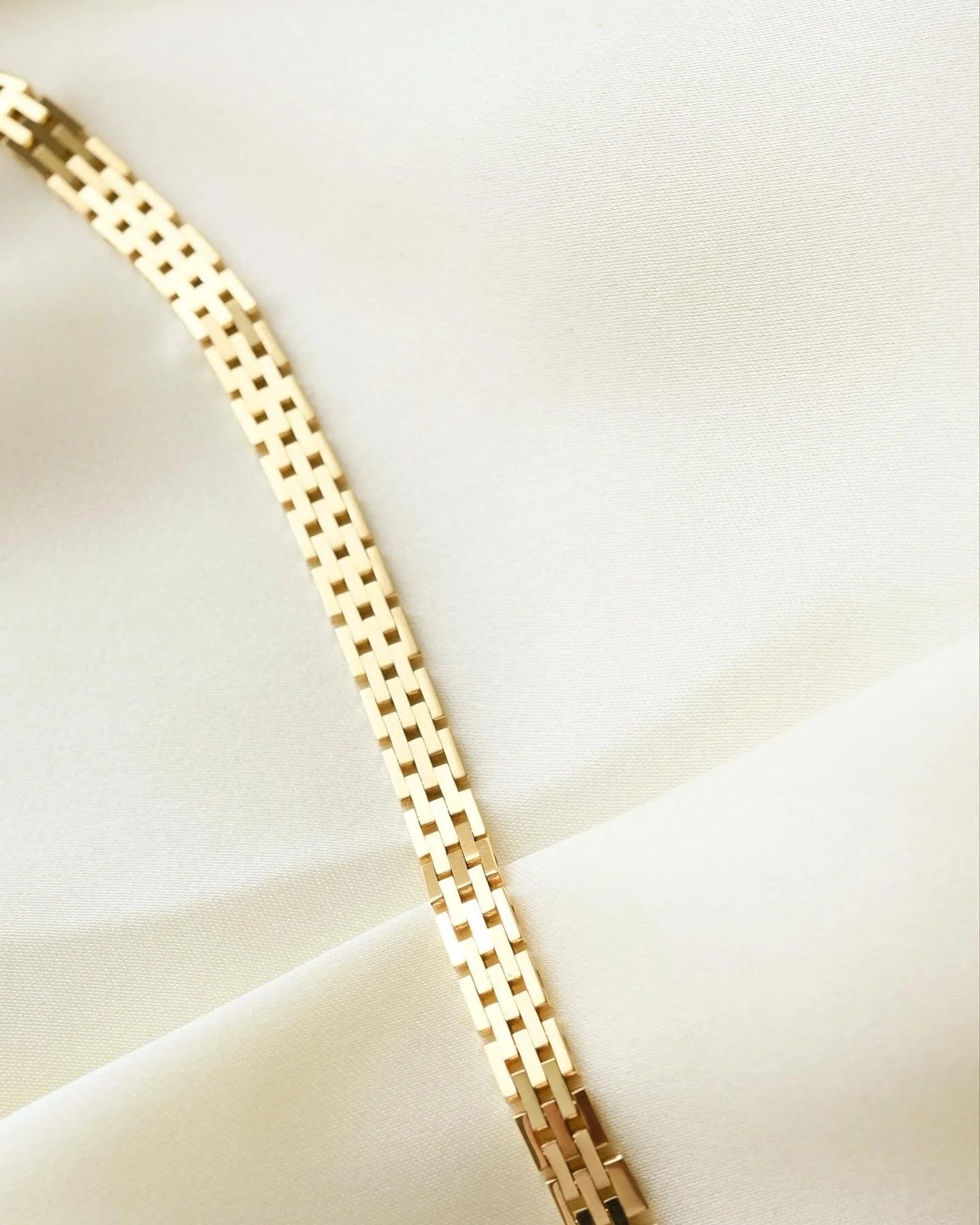 Sexy Cleopatra Danish Vintage Necklace 14K Gold 1960s