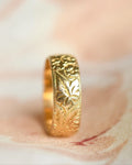 Beautiful Edwardian Engraved Wedding Band 1918 18K Gold