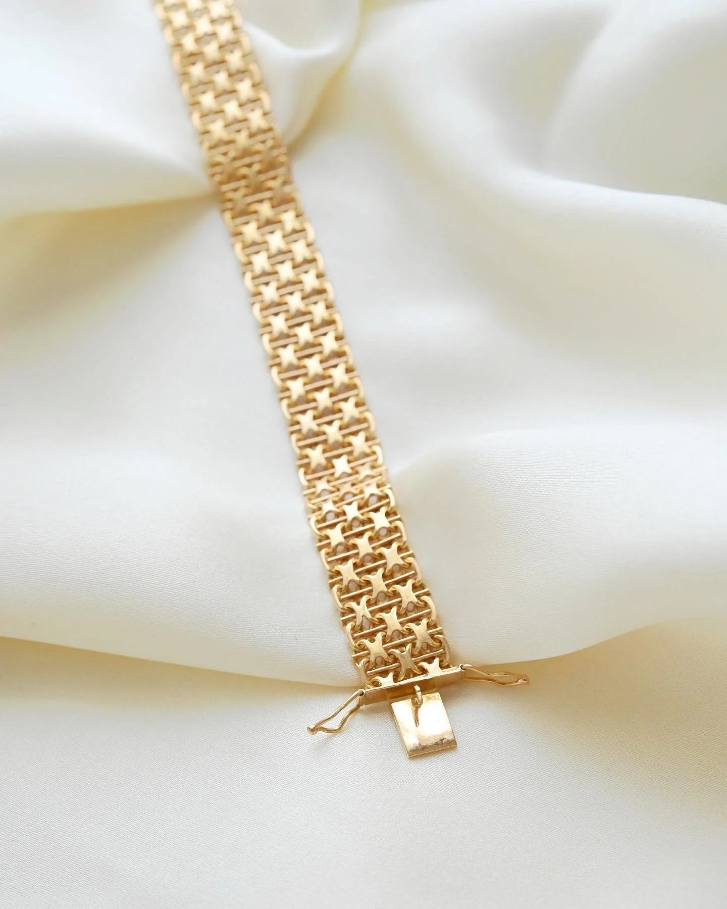 Swedish Vintage Stars Bracelet 18K Solid Gold 1964