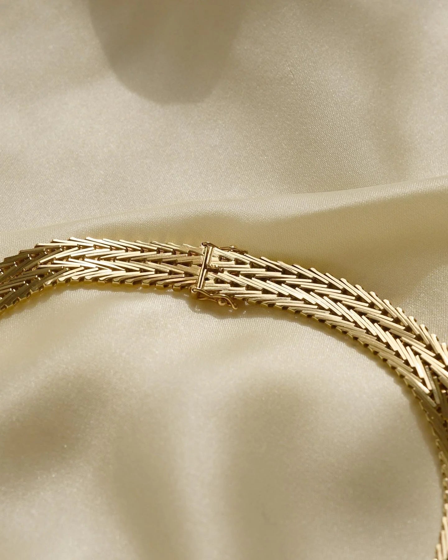 Sublime Double Row Geneva Chain 14K Gold 1960s