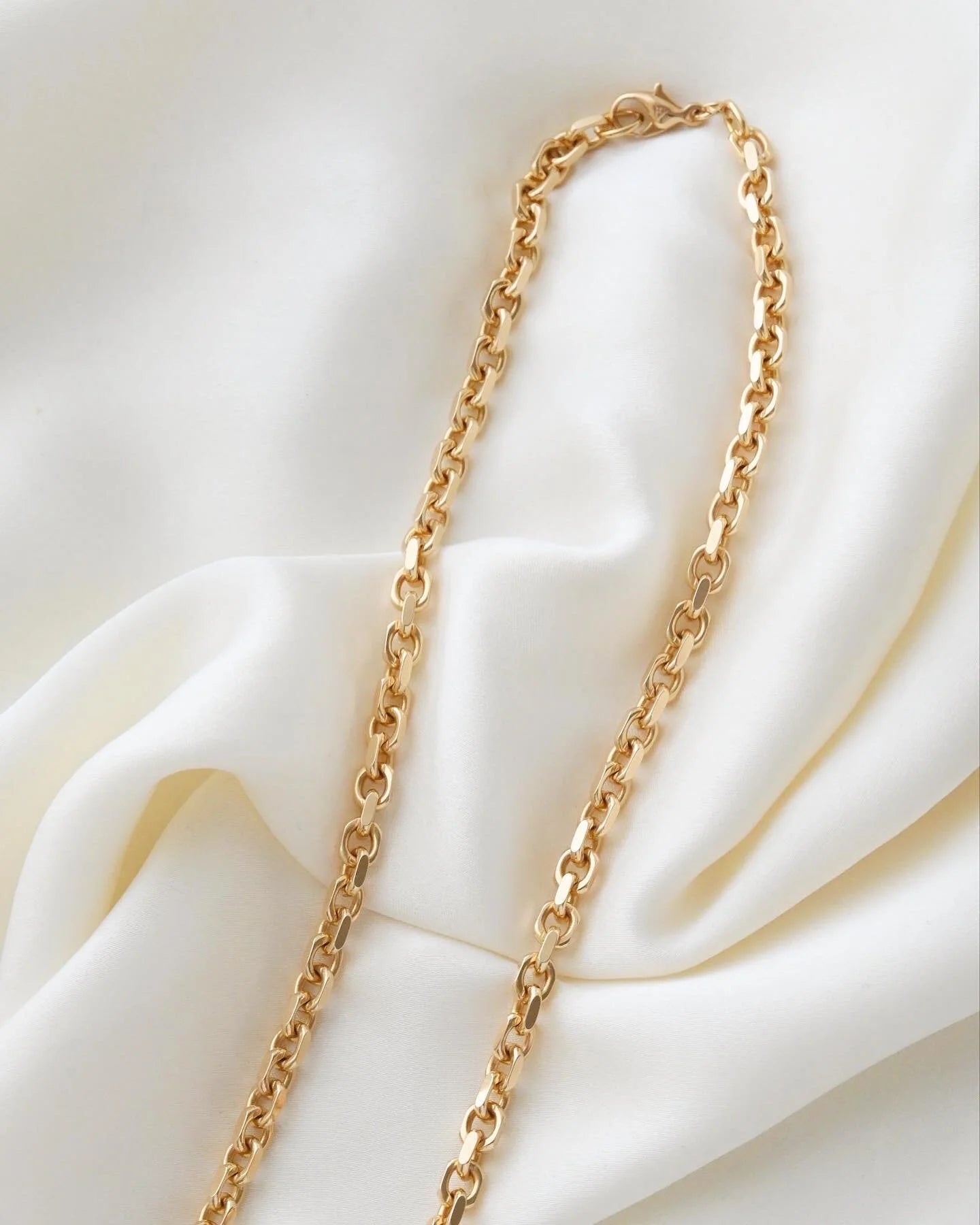 Rare Italian 57 Grams Anchor Link Necklace 20.25 Inches 18K Gold