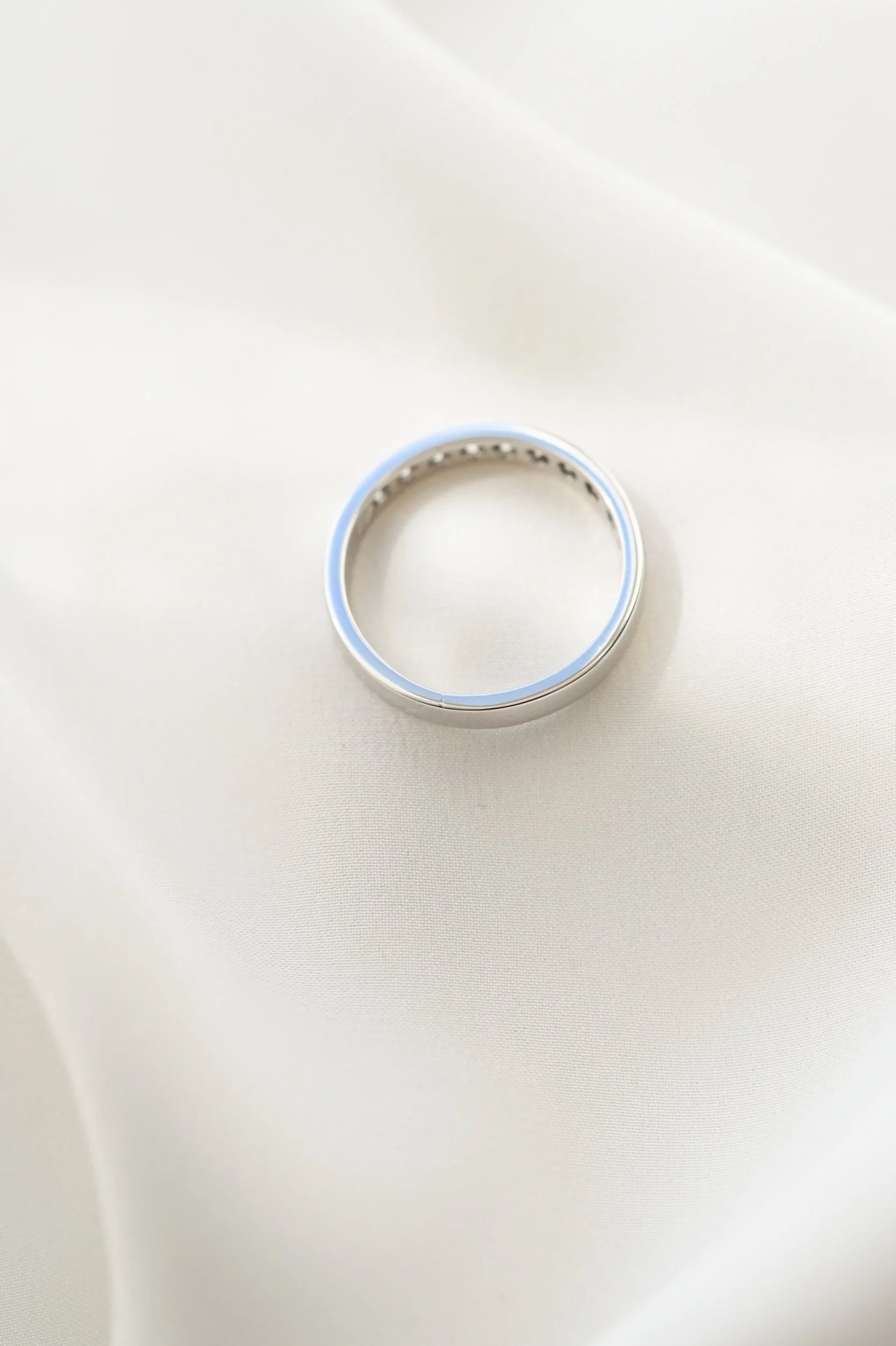 Dreamy Swedish Vintage Diamond Band 0.50 Carats Ring 18K White Gold