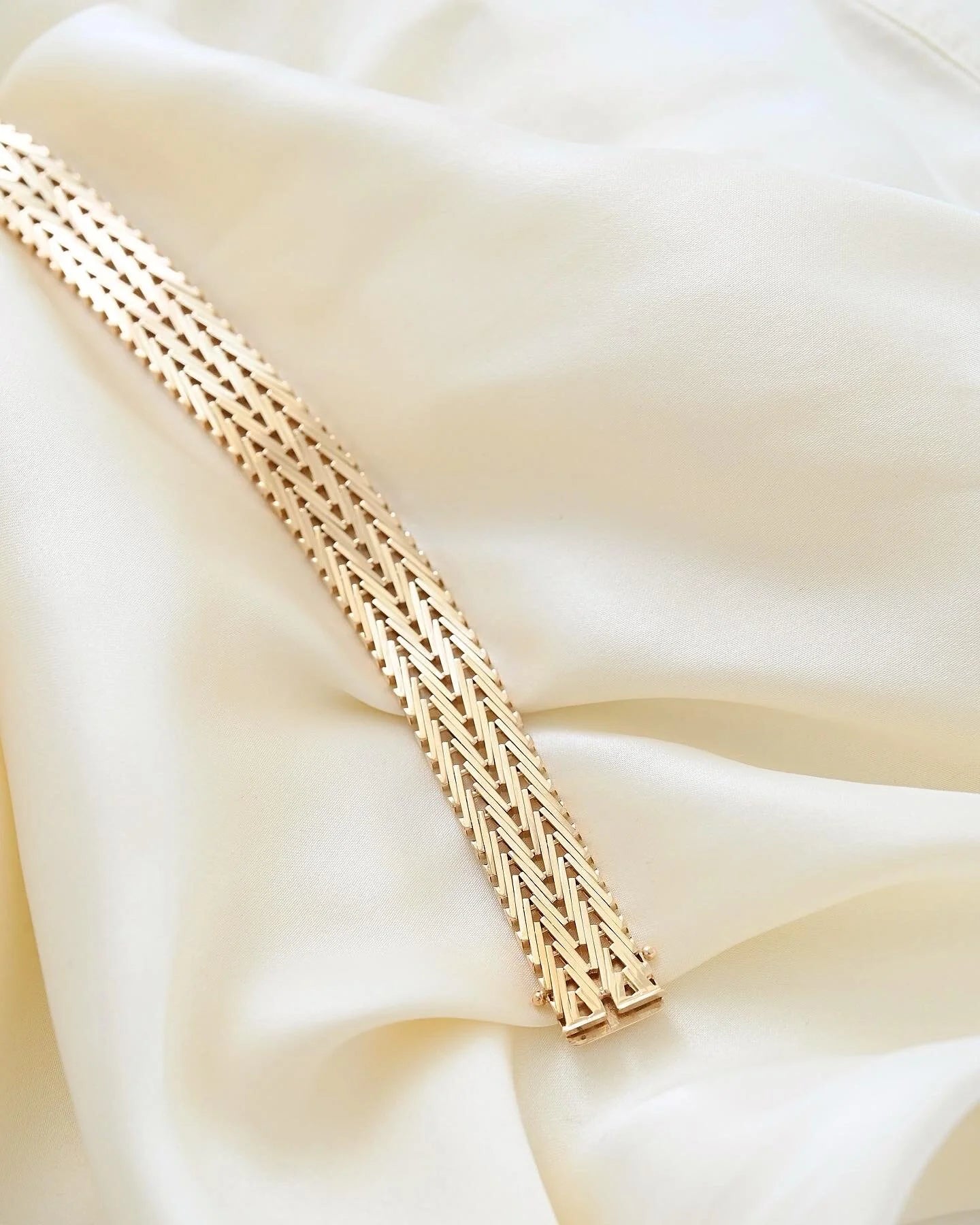 Rare Danish Vintage Double Row Geneva Bracelet 14K Gold 1960