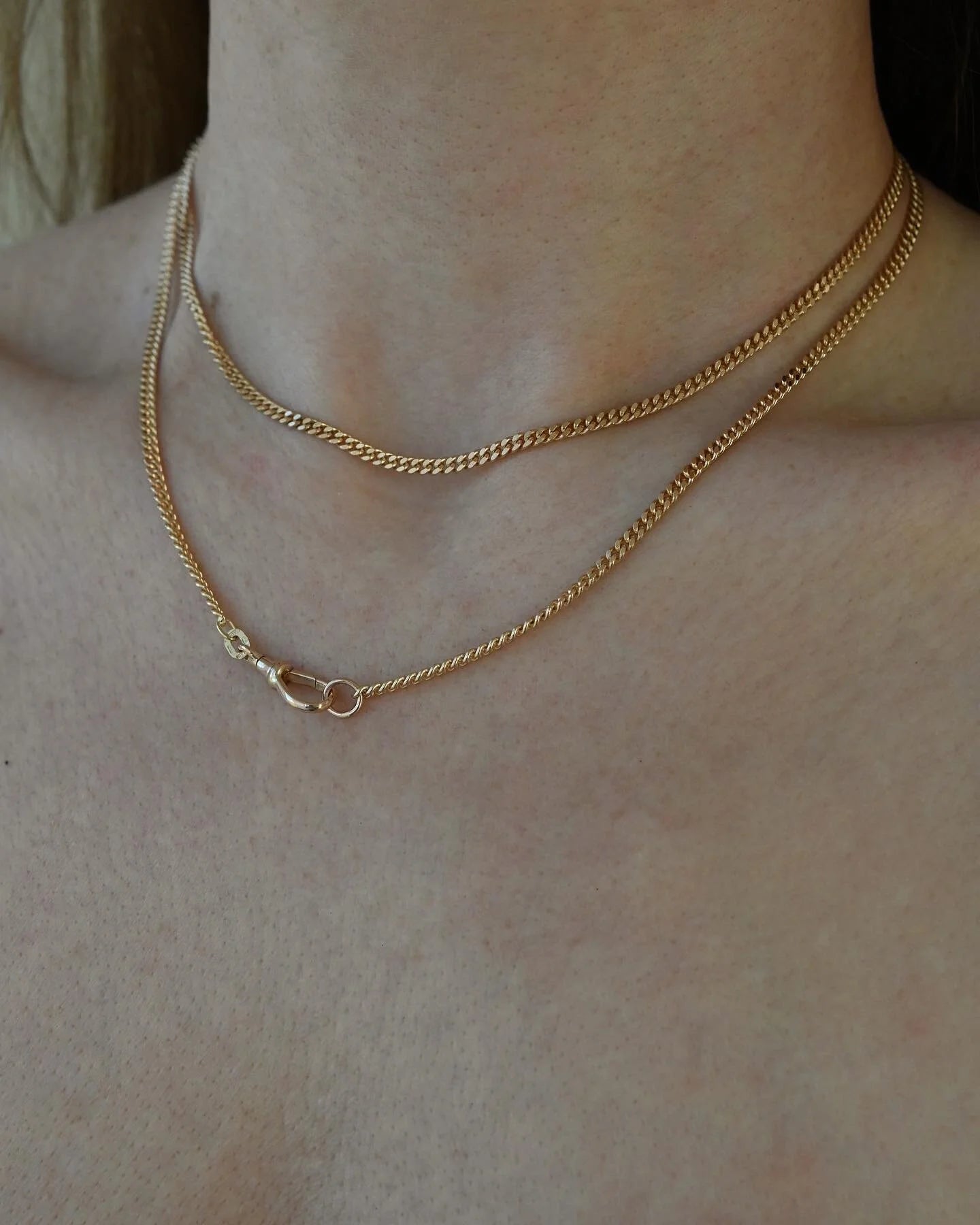 Amazing 32 Inches Looooong Italian Dog Clip Curb Link Necklace 18K Gold