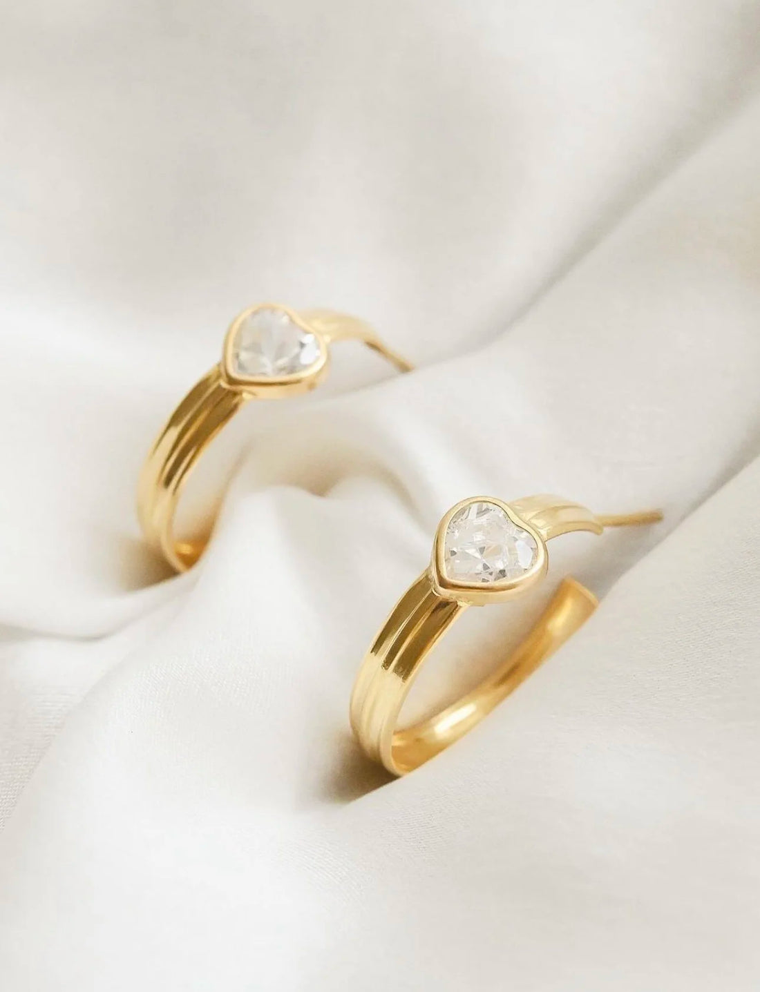 Cutest Hoops Ever 18K Gold 1960s