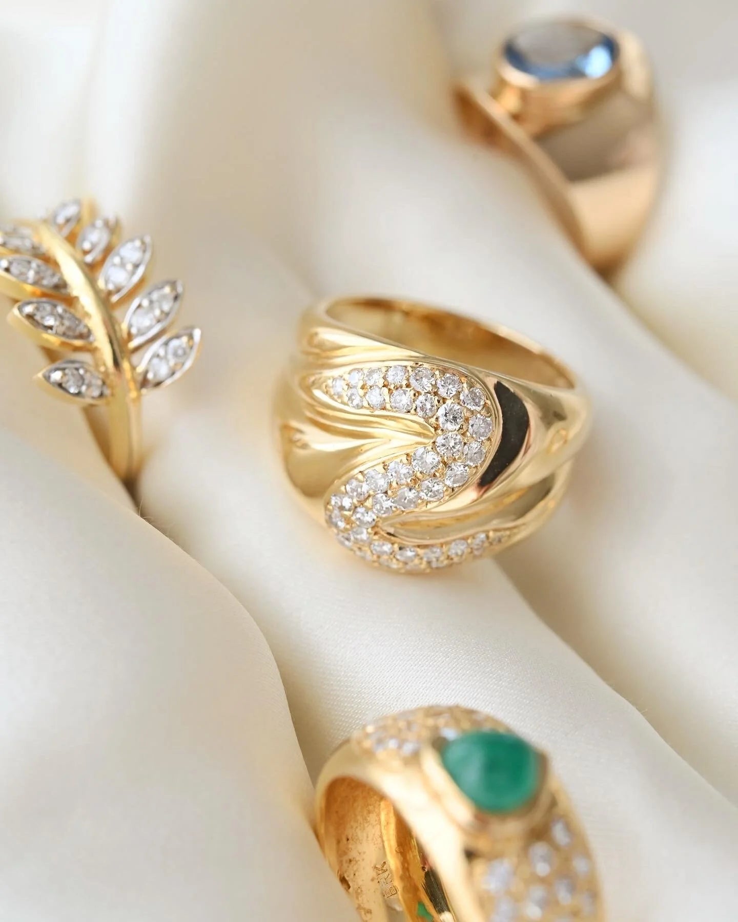 Sublime Z Diamond Vintage Cocktail Ring 11 Grams 18K Gold