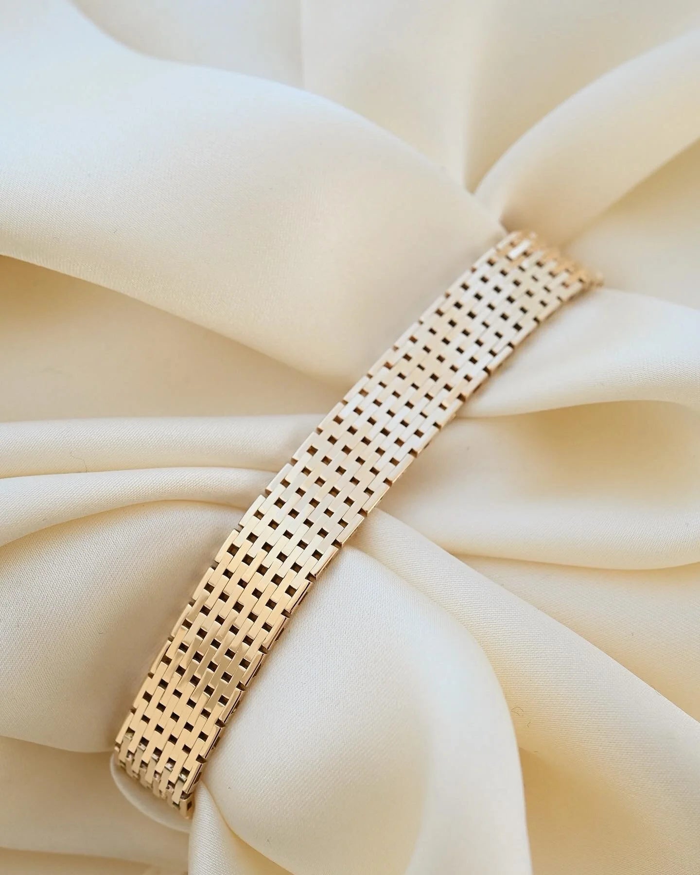The Perfect Vintage Brick Link Bracelet 14K Gold 1960