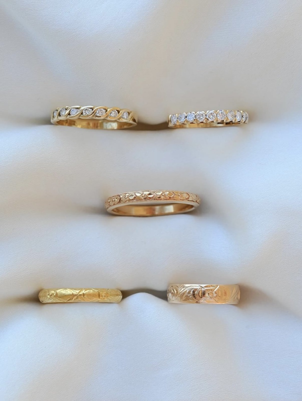 High Quality Diamonds in Semi-Alliance Band 18K Gold Sweden 1979