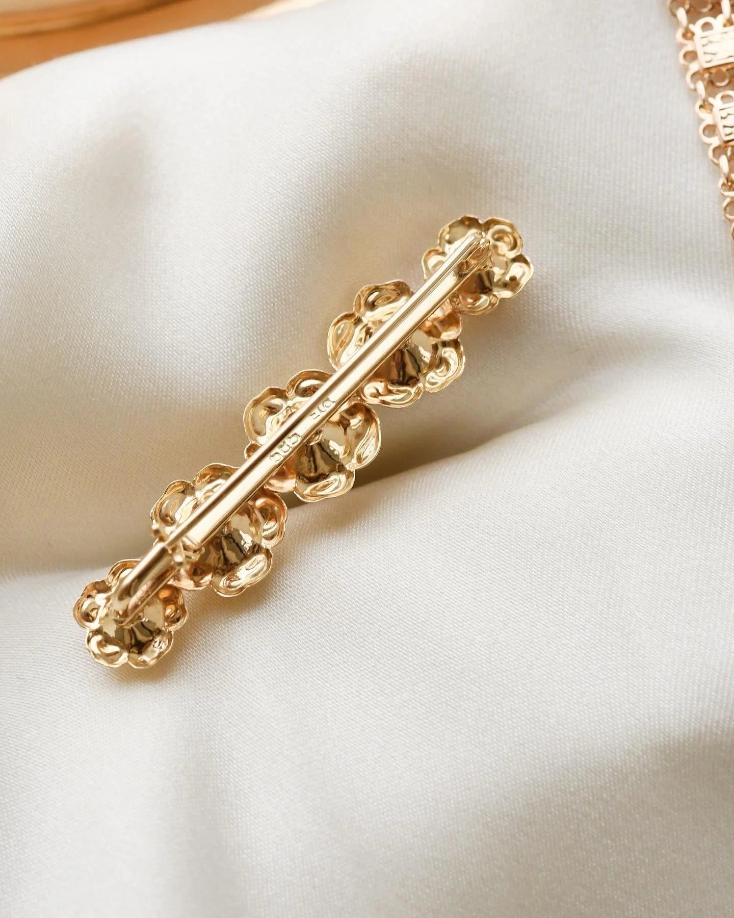 Antique Flower Brooch Pendant 14K Gold