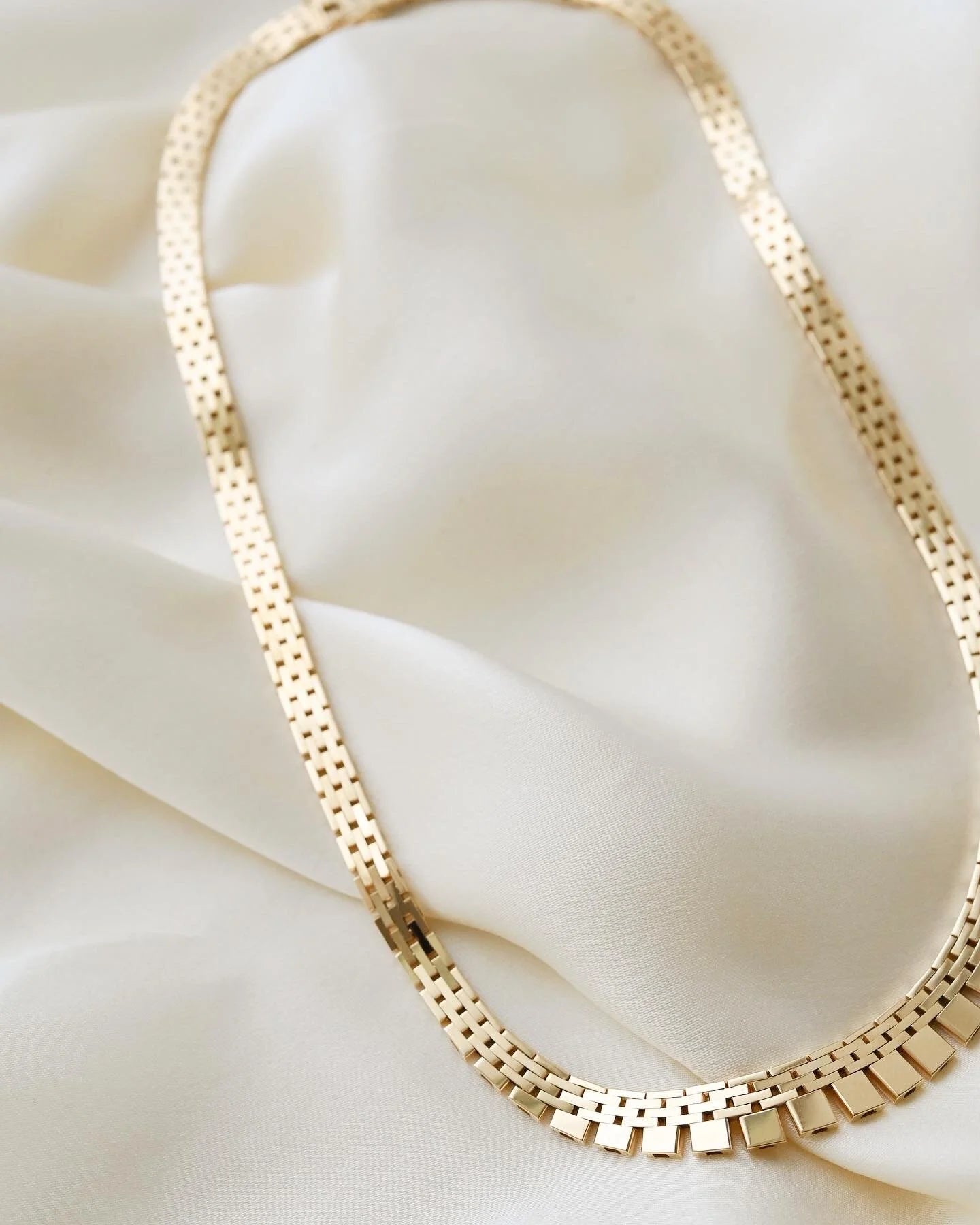 Amazing Mid Size Danish Vintage Necklace 14K Gold 1960s