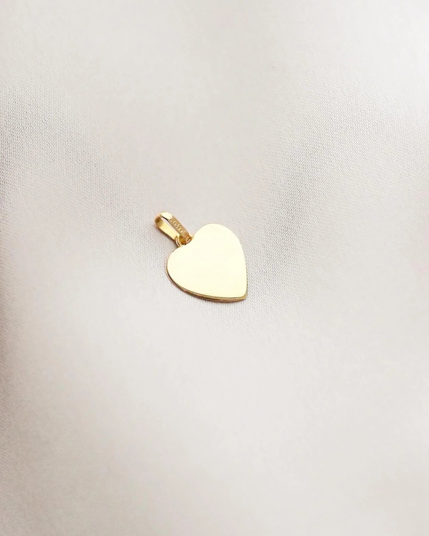 Glowing Cross Pendant 18K Gold Finland 1960