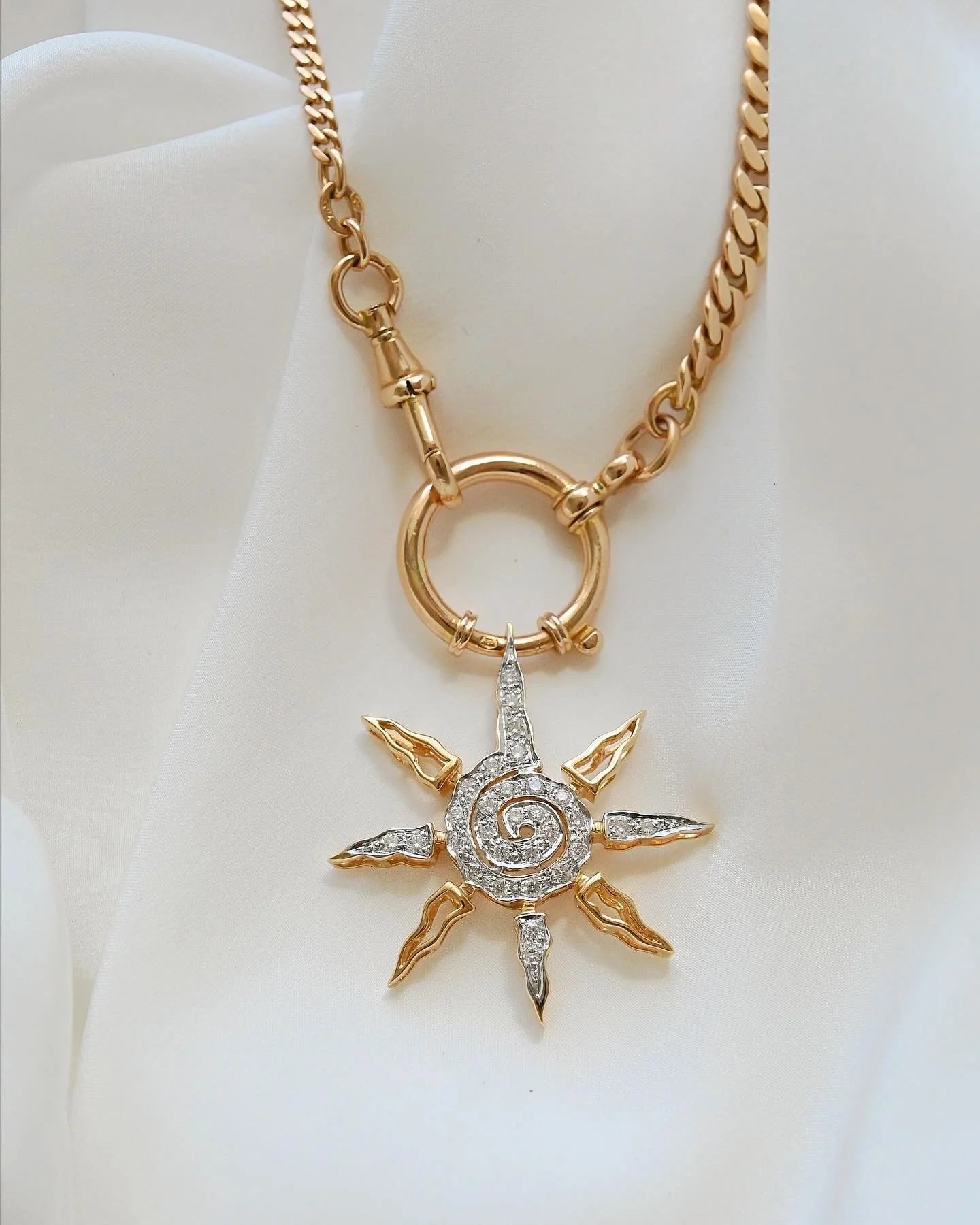 Stunning Diamond Sun Pendant 18K Gold