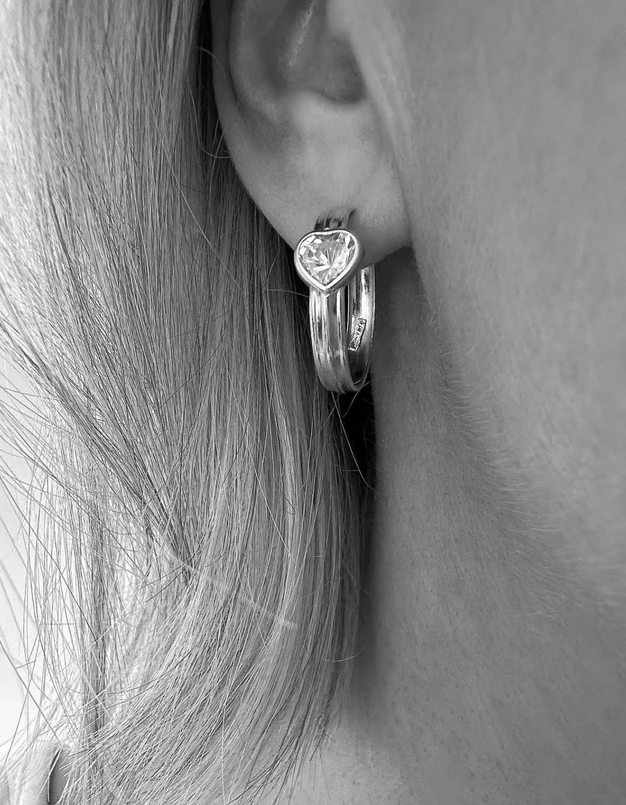 Cutest Hoops Ever 18K Gold 1960s