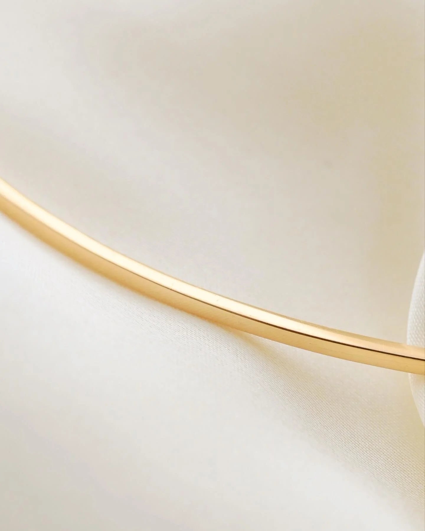 Incredible 24 Grams Vintage Choker Necklace 18K Gold