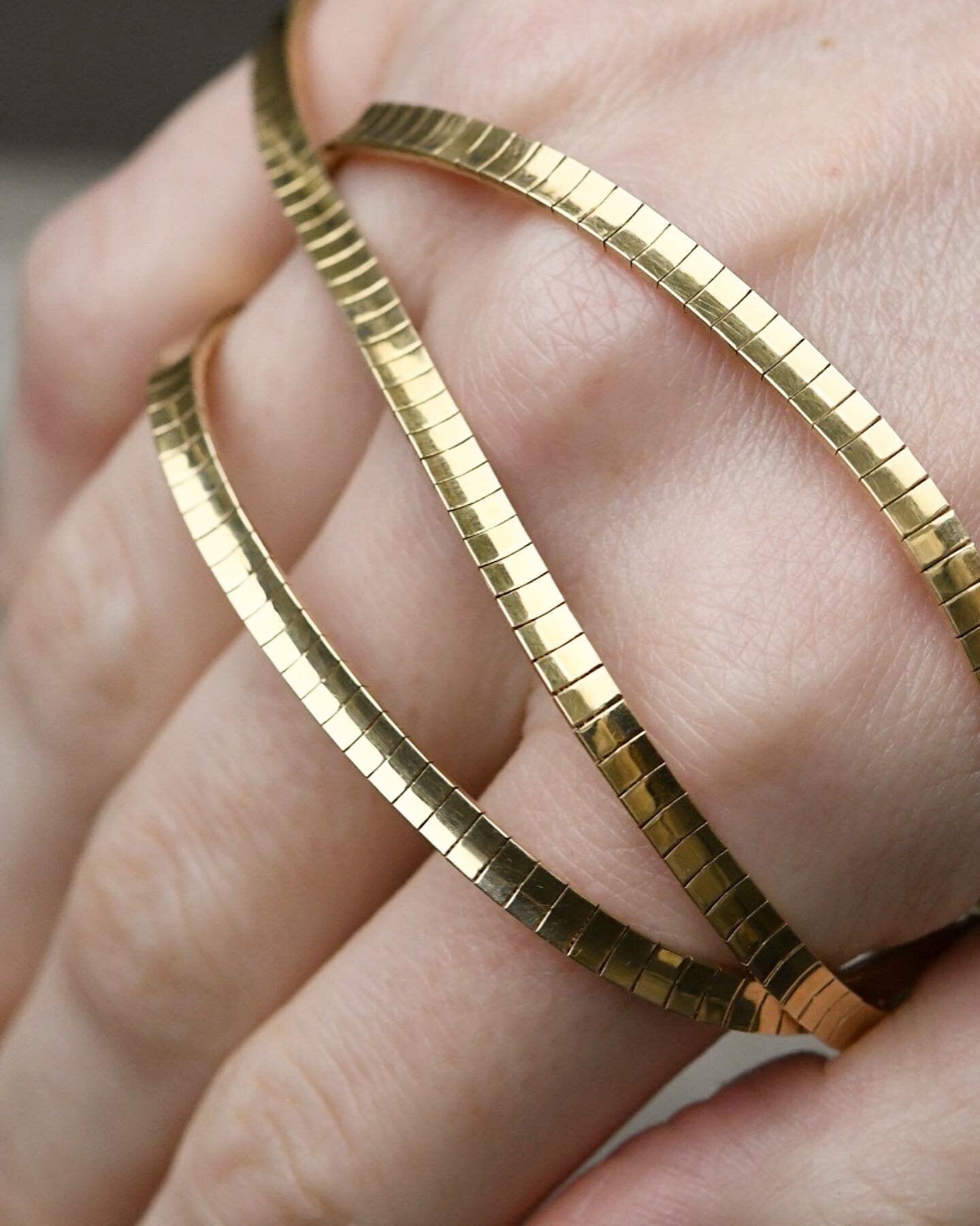 Beautiful Liquid Gold Bracelet 14K 1970s