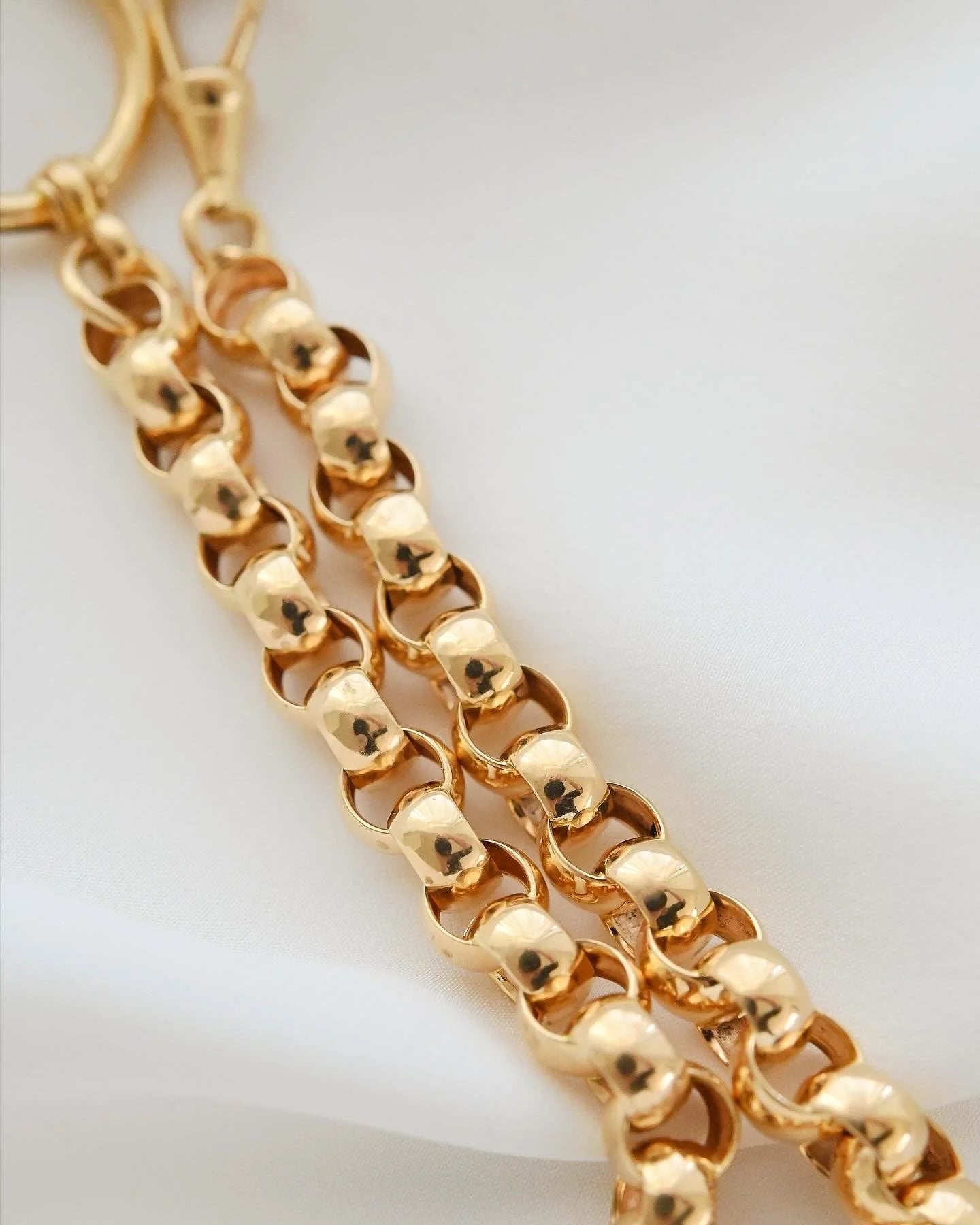 Stunning Antique Watch Chain Bracelet 18K Gold Beg 1900 Free Downsizing
