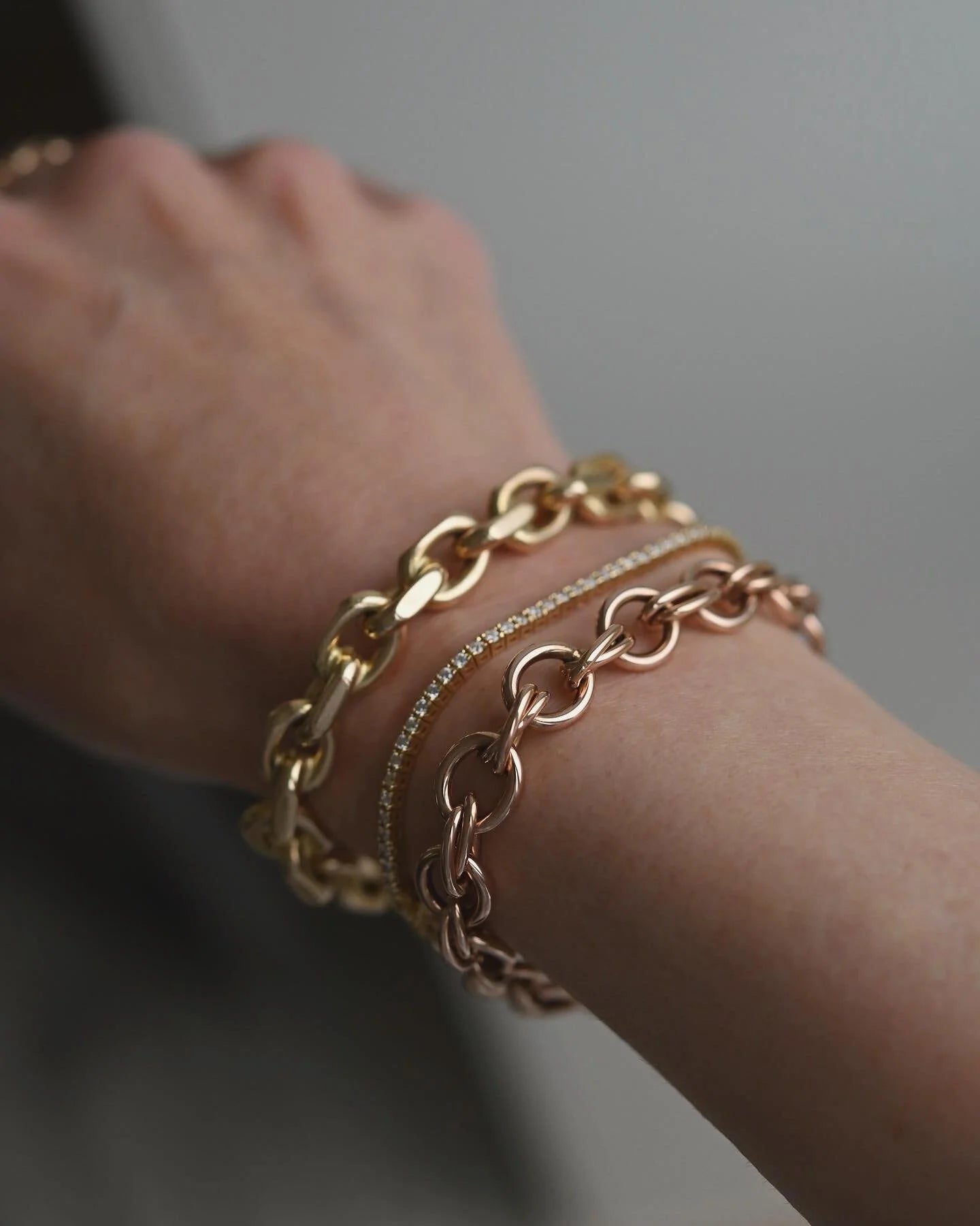 Beautiful Big Rose Gold Bracelet 18K Rose Gold