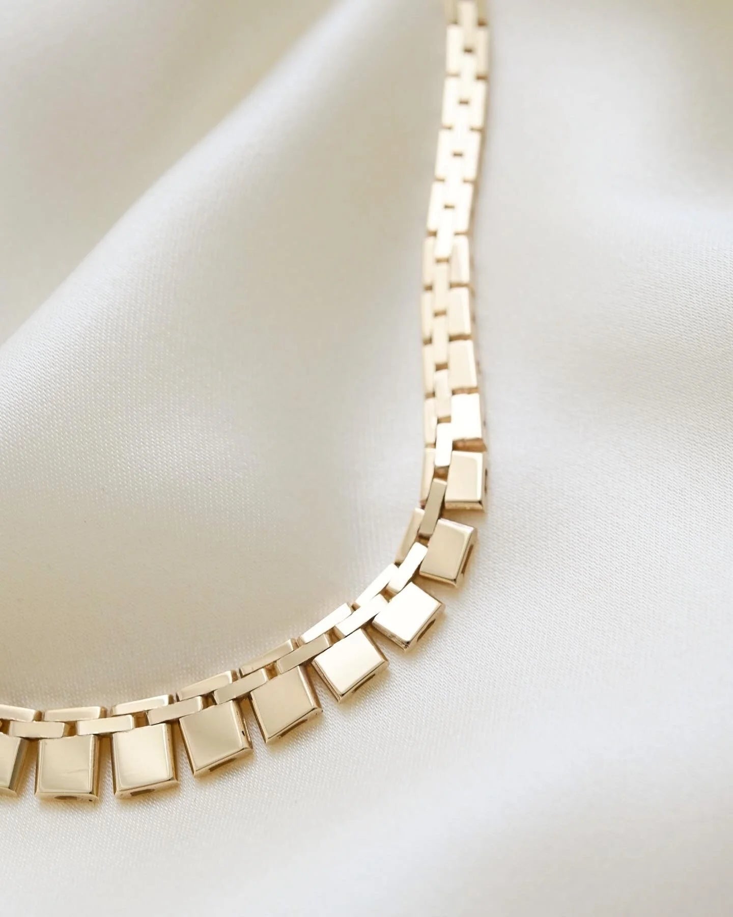 Versatile Vintage Baby Brick Link Necklace 14K Gold