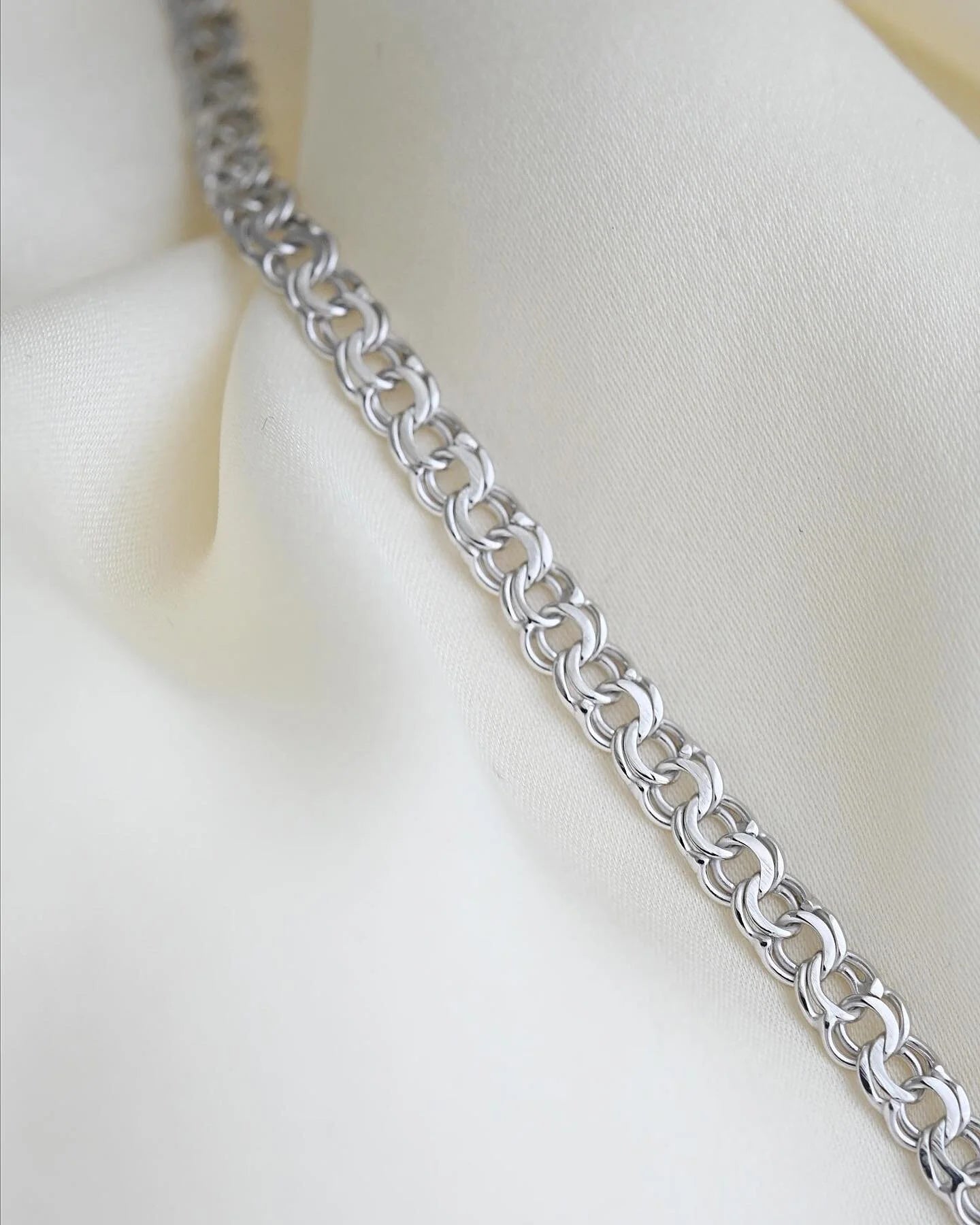 Rare White Gold Bismarck Necklace 14K White Gold 1960