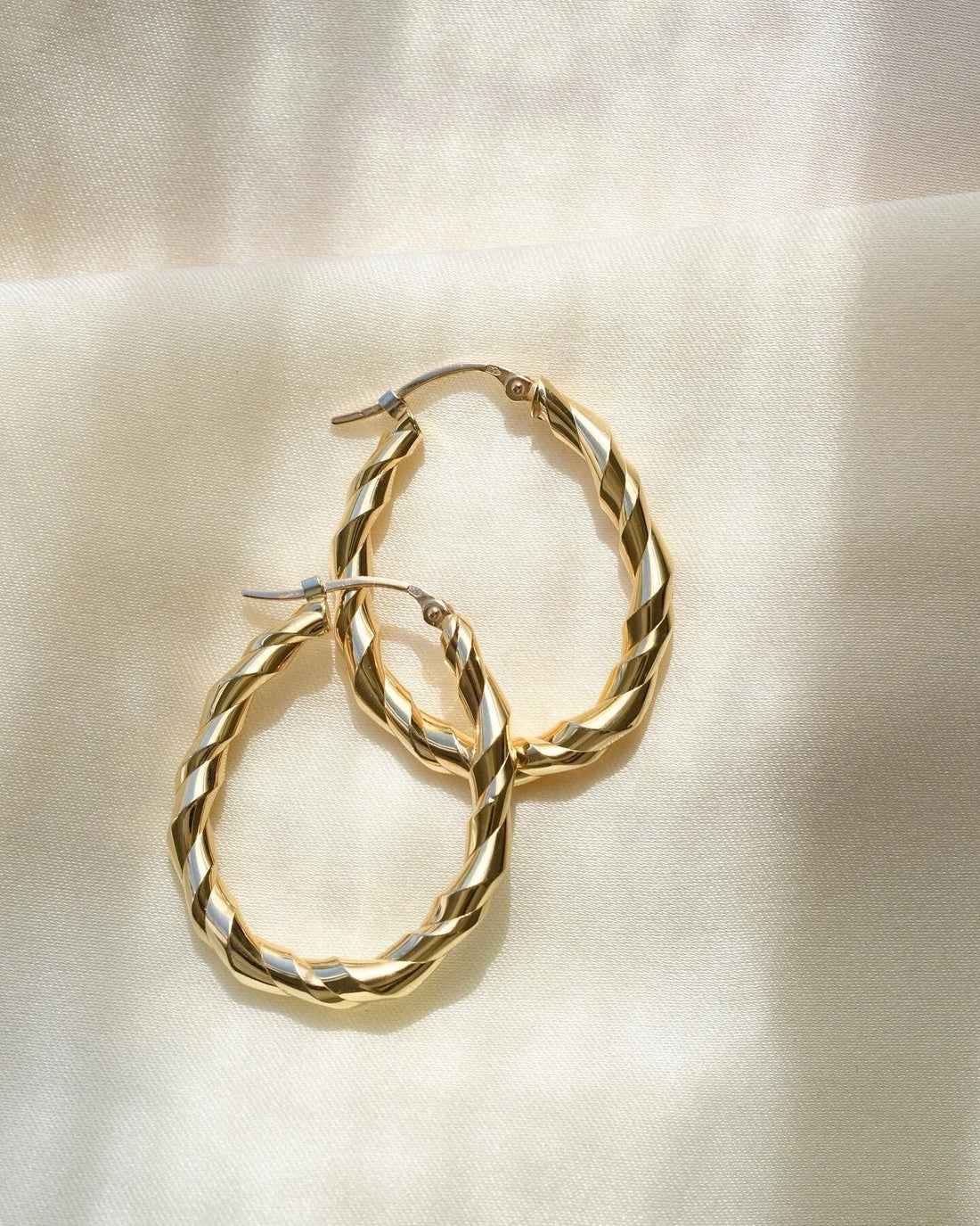 Gorg Twisted Vintage Hoops 18K gold