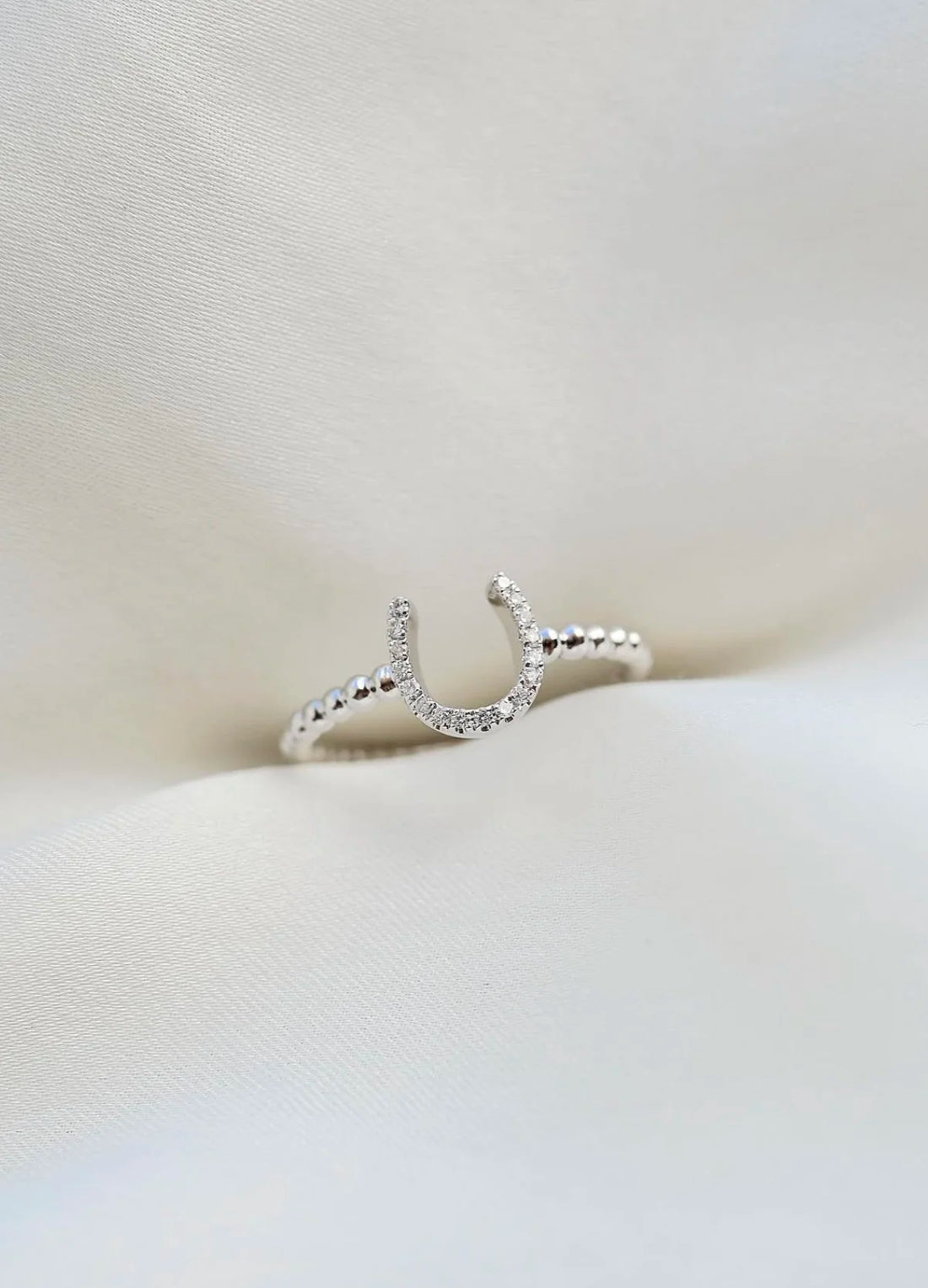 Dainty Horse Shoe Diamond Ring 18K Gold