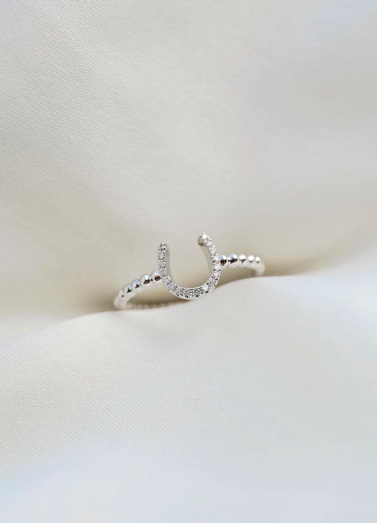 Dainty Horse Shoe Diamond Ring 18K Gold